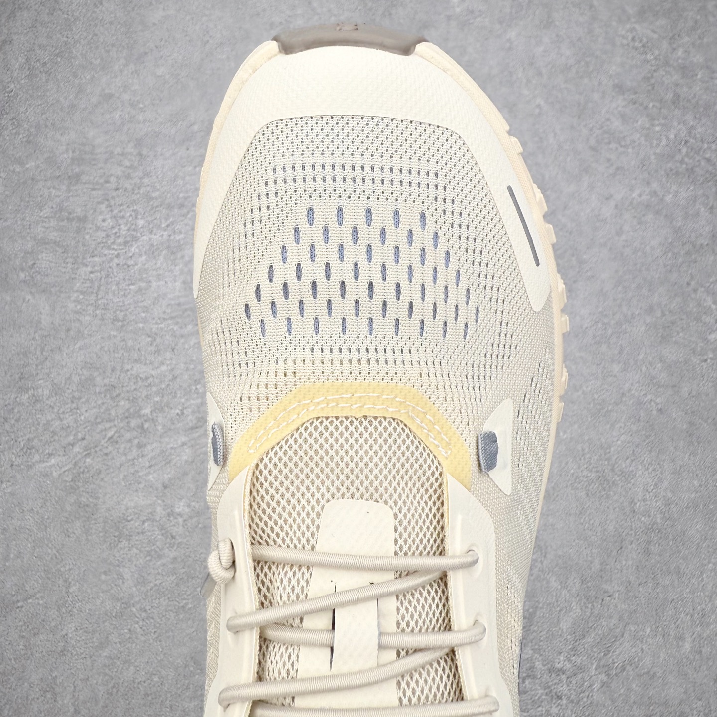 图片[4]-On昂跑 Cloud 6 Coast 潮流舒适 防滑耐磨 低帮 生活休闲鞋 此运动品牌 开创于2010年 缓震着陆、强效回弹、轻柔质感的设计构思始终是ON研制关键 与此同时基于“为全球提供革新性的跑步感受”信念 陆续推出了多款跑鞋及其以专业运动人体跑步工程学为设计关键的功能性跑步服饰设备 让跑者不费力气地畅快畅跑 尺码：36 36.5 37.5 38 38.5 39 40 40.5 41 42 42.5 43 44 44.5 45-选品中心