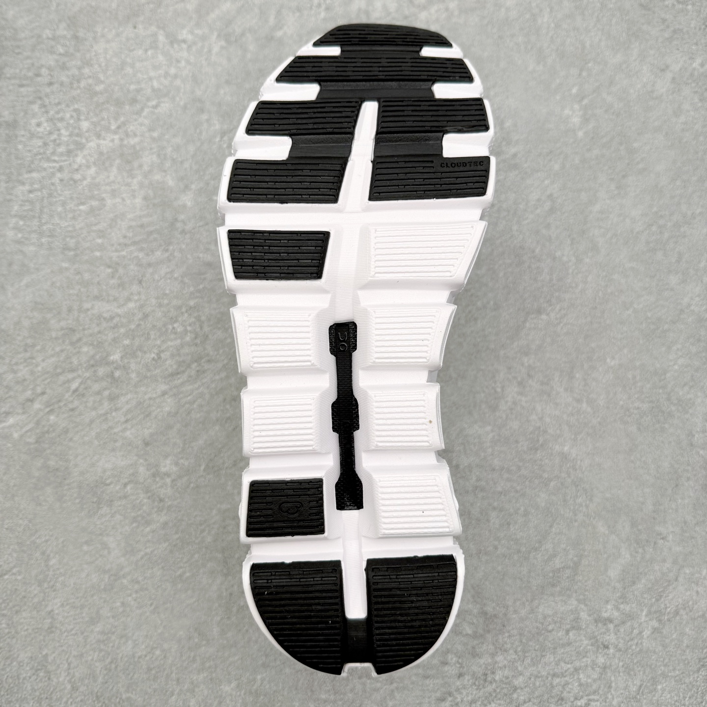 图片[9]-On昂跑 Cloud 6 Coast 潮流舒适 防滑耐磨 低帮 生活休闲鞋 此运动品牌 开创于2010年 缓震着陆、强效回弹、轻柔质感的设计构思始终是ON研制关键 与此同时基于“为全球提供革新性的跑步感受”信念 陆续推出了多款跑鞋及其以专业运动人体跑步工程学为设计关键的功能性跑步服饰设备 让跑者不费力气地畅快畅跑 尺码：36 36.5 37.5 38 38.5 39 40 40.5 41 42 42.5 43 44 44.5 45-选品中心