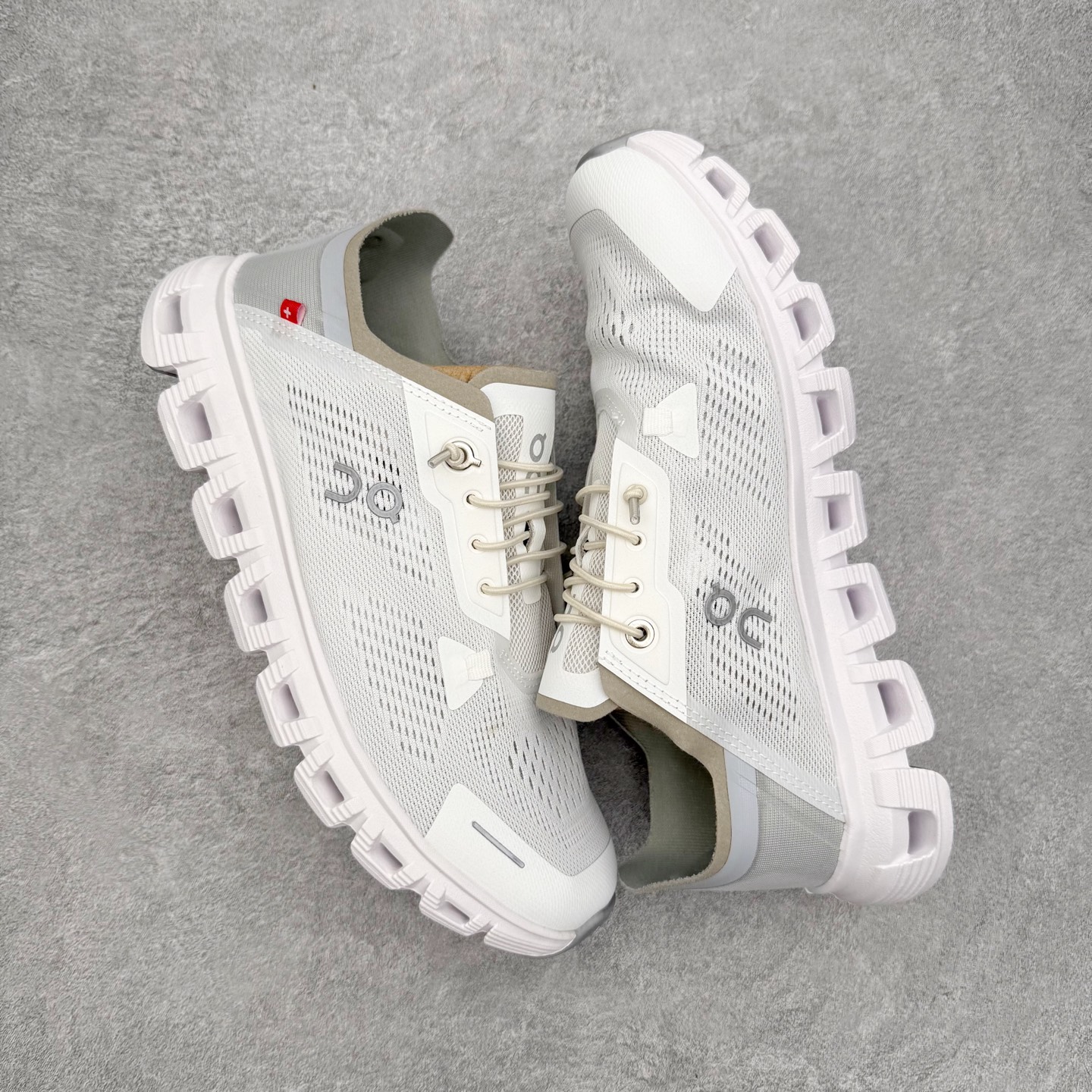 图片[3]-On昂跑 Cloud 6 Coast 潮流舒适 防滑耐磨 低帮 生活休闲鞋 此运动品牌 开创于2010年 缓震着陆、强效回弹、轻柔质感的设计构思始终是ON研制关键 与此同时基于“为全球提供革新性的跑步感受”信念 陆续推出了多款跑鞋及其以专业运动人体跑步工程学为设计关键的功能性跑步服饰设备 让跑者不费力气地畅快畅跑 尺码：36 36.5 37.5 38 38.5 39 40 40.5 41 42 42.5 43 44 44.5 45-选品中心