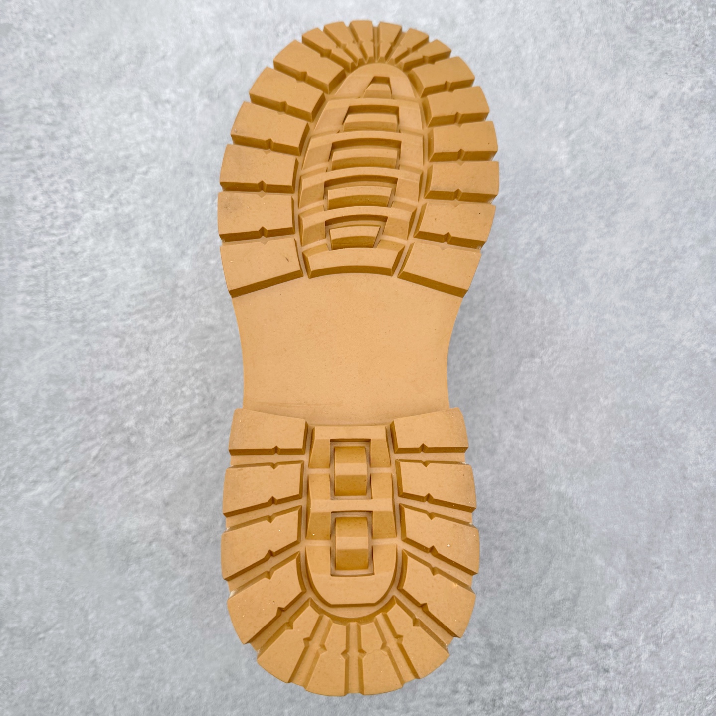 图片[9]-Timberland添柏岚/天伯伦户外中帮休闲大黄靴系列 广东大厂品质 原盒原包装 面料采用意大利🇮🇹顶级磨砂细纹牛皮 搭配防臭防腐真皮乳胶鞋垫 给您完美的穿着体验 质量考究耐穿 型男必备 专治不帅 高品质脚感一流 尺码：38 39 40 41 42 43 44（皮鞋码）-选品中心