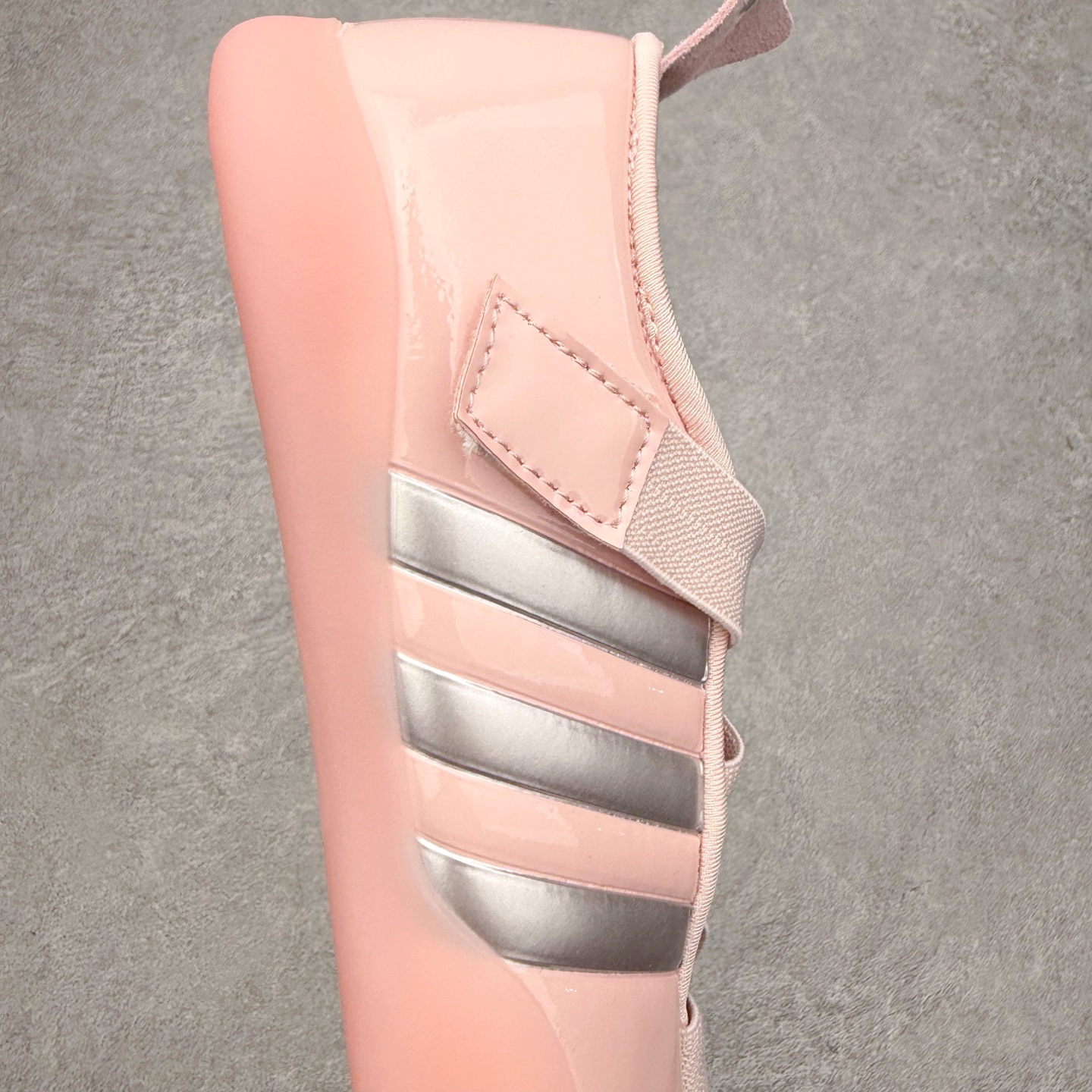 图片[6]-Caroline Hu x Edison Chen x AD Originals Taekwondo 三方联名 舒适耐用生活休闲鞋 实拍调校N版已经零色差零失真 百分百还原实物色彩所见即所得 不存在货不对板色差等低级问题 选购参考实物拍摄 不混卖不参货 只用心做好货严格选品 承诺混一赔十 尺码：36 36.5 37.5 38 38.5 39 40 40.5 41 42 42.5 43 44 44.5 45-选品中心