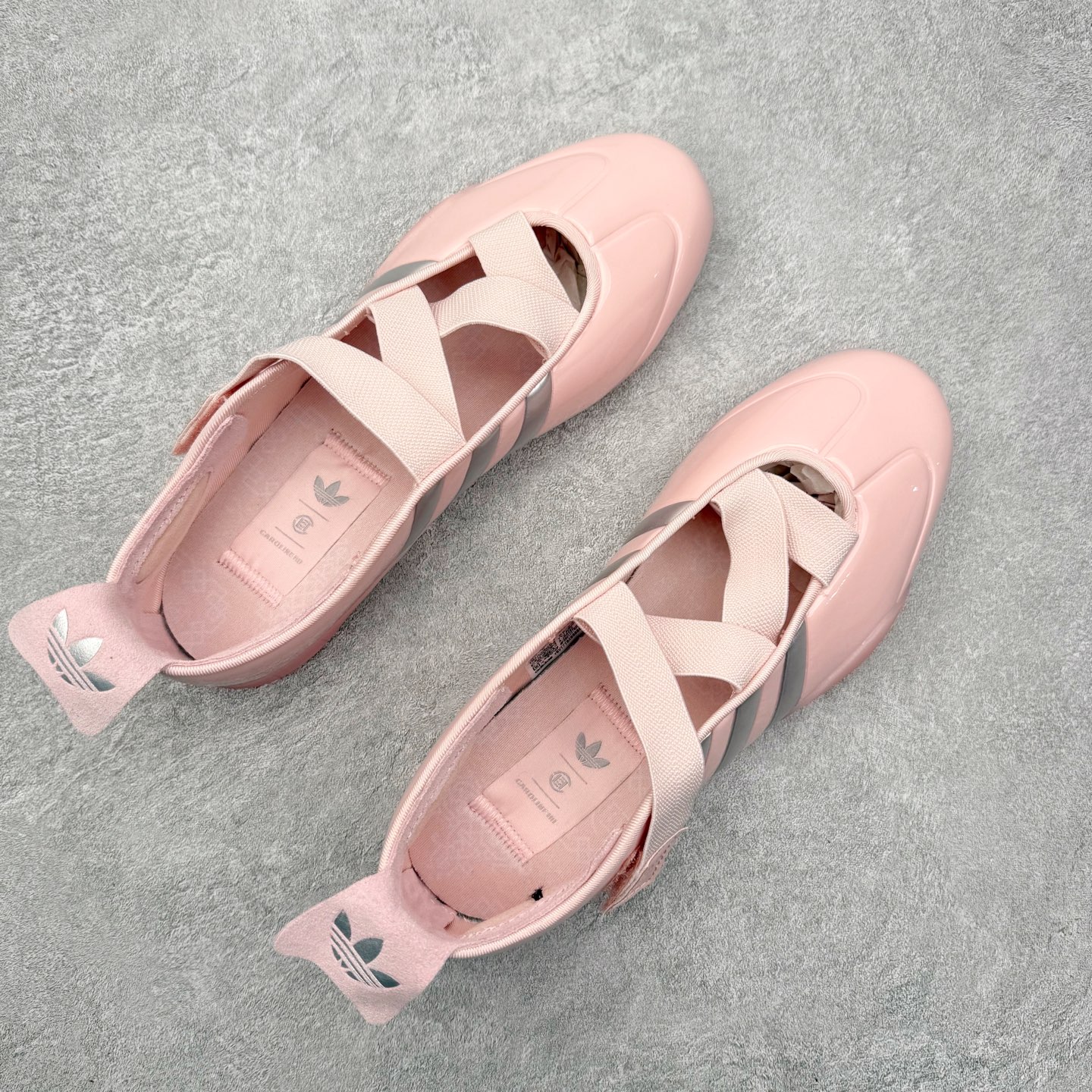 图片[3]-Caroline Hu x Edison Chen x AD Originals Taekwondo 三方联名 舒适耐用生活休闲鞋 实拍调校N版已经零色差零失真 百分百还原实物色彩所见即所得 不存在货不对板色差等低级问题 选购参考实物拍摄 不混卖不参货 只用心做好货严格选品 承诺混一赔十 尺码：36 36.5 37.5 38 38.5 39 40 40.5 41 42 42.5 43 44 44.5 45-选品中心