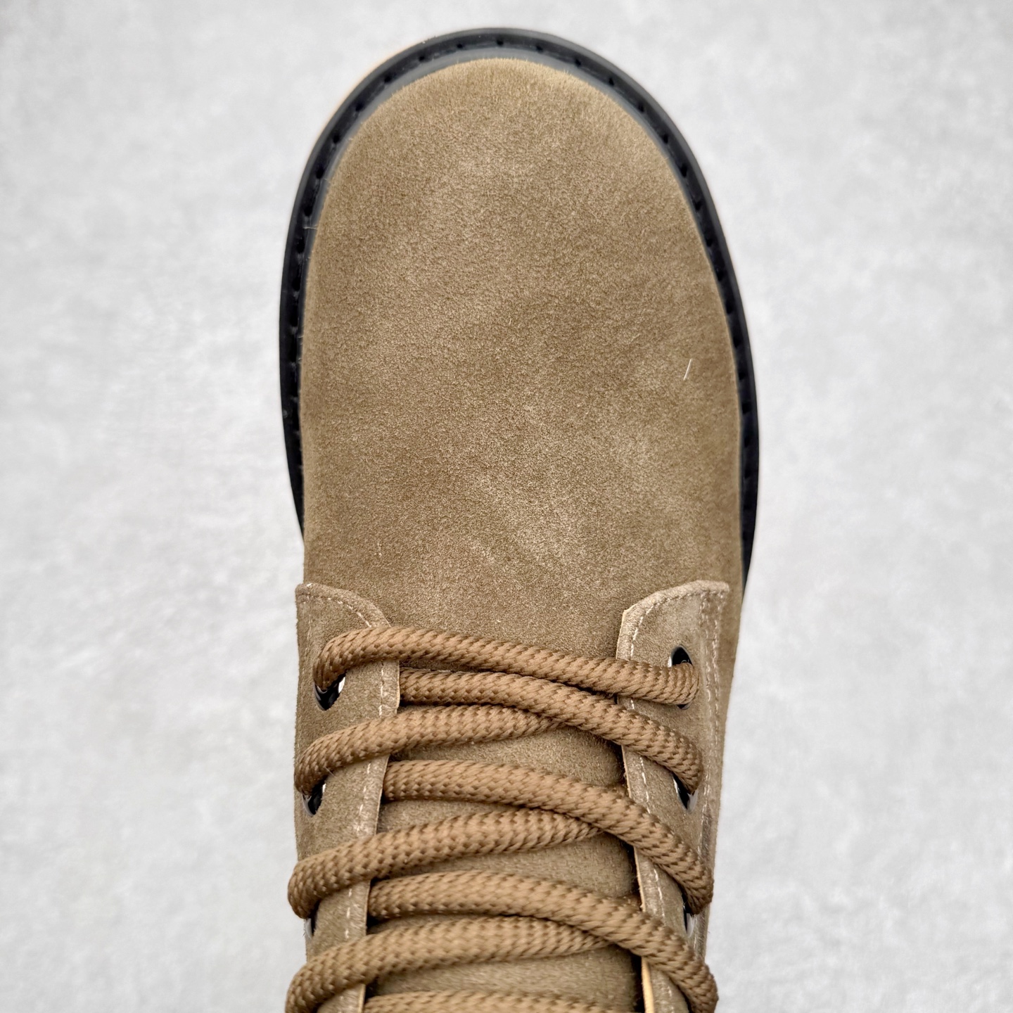 图片[4]-Timberland添柏岚/天伯伦 秋冬新品 秋冬必备户外休闲大黄靴系列#广东大厂品质 原盒原包装 时尚潮流搭配 面料采用意大利🇮🇹顶级磨砂细纹牛皮 轻质大底 搭配防臭防腐真皮乳胶鞋垫 大底到五金都是代工厂原材料制作 同原版固特异永不开胶工艺 好货不杀猪 首单质量严格把控 全网独家首发 品质毋庸置疑 全套官网统一包装 给您完美的穿着体验 质量考究耐穿 型男必备 专治不帅 高品质脚感一流 今年冬季防寒户外专用 日常随意搭配 尺码：38-44（皮鞋码）-选品中心