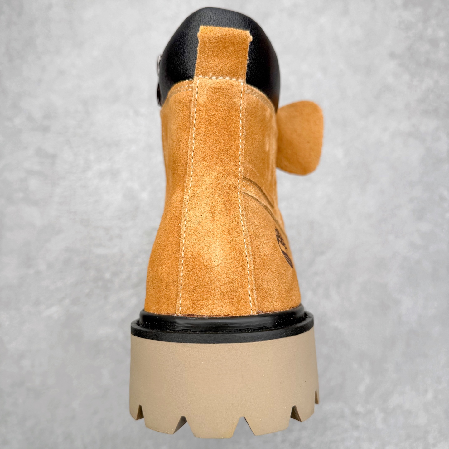 图片[8]-Timberland添柏岚/天伯伦 秋冬新品 秋冬必备户外休闲大黄靴系列#广东大厂品质 原盒原包装 时尚潮流搭配 面料采用意大利🇮🇹顶级磨砂细纹牛皮 轻质大底 搭配防臭防腐真皮乳胶鞋垫 大底到五金都是代工厂原材料制作 同原版固特异永不开胶工艺 好货不杀猪 首单质量严格把控 全网独家首发 品质毋庸置疑 全套官网统一包装 给您完美的穿着体验 质量考究耐穿 型男必备 专治不帅 高品质脚感一流 今年冬季防寒户外专用 日常随意搭配 尺码：38-44（皮鞋码）-选品中心