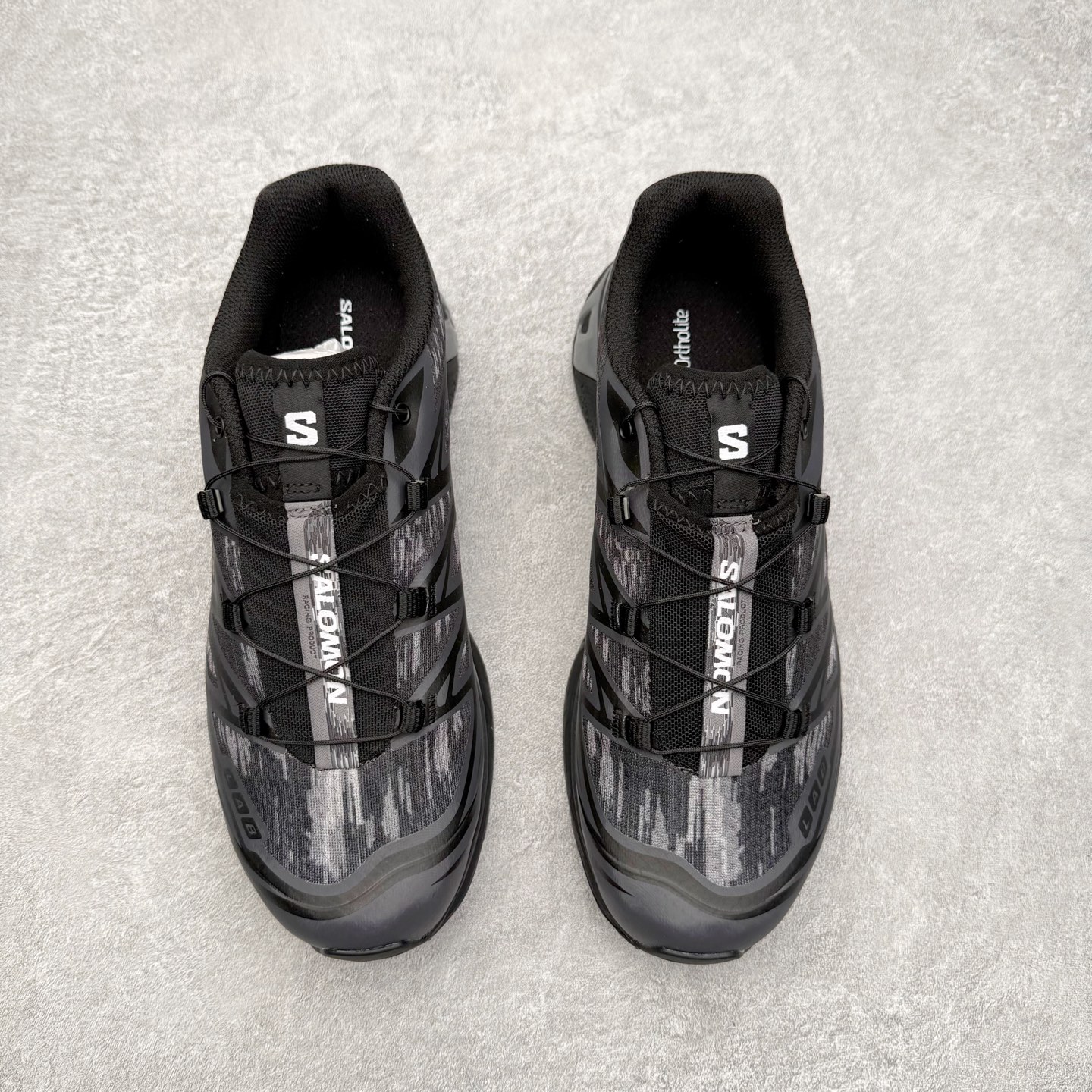 图片[2]-Salomon XT-6 萨洛蒙复古潮流户外机能登山跑鞋 纯原外贸平台特供订单 耗时半年巨作 全套原纸板楦头开发 原厂特供网布配套加持 确保原汁原味 完美呈现版型 原档数据独家私模五层组合大底 男女鞋同步官方开发至46.5 原装Ortholite轻量化鞋垫 中底布带钢印编号 原厂TPU锁扣 进口港宝加持 后跟自然饱满 还原公司包裹性 鞋面以“锯齿”状的包裹系统呈现 在基色底之下加入了各种色点缀 将公司的最新技术和时尚前卫的造型融入耐用的长跑款式中 鞋面由 TPU 薄膜制成 并焊接在高耐磨网眼上 使其既时尚又坚固 由 ACS底盘支撑 可增强稳定性和支撑力 以及由橡胶凸耳 Contragrip外底覆盖的 EVA 缓冲中底 旨在应对崎岖的地形 鞋舌上的彩色Salomon 标签、Quicklace 系统以及鞋头、鞋舌和鞋跟上的附加品牌使细节更加完美 让穿着者可以轻松驾驭户外与通勤下的任何运动生活场景 无缝鞋身户外随意纵横 颜值与脚感兼备 出街通勤 绝对非常吸睛 你值得拥有 尺码：36 36.5 37.5 38 38.5 39 40 40.5 41 42 42.5 43 44 44.5 45 注意：偏小1码-选品中心