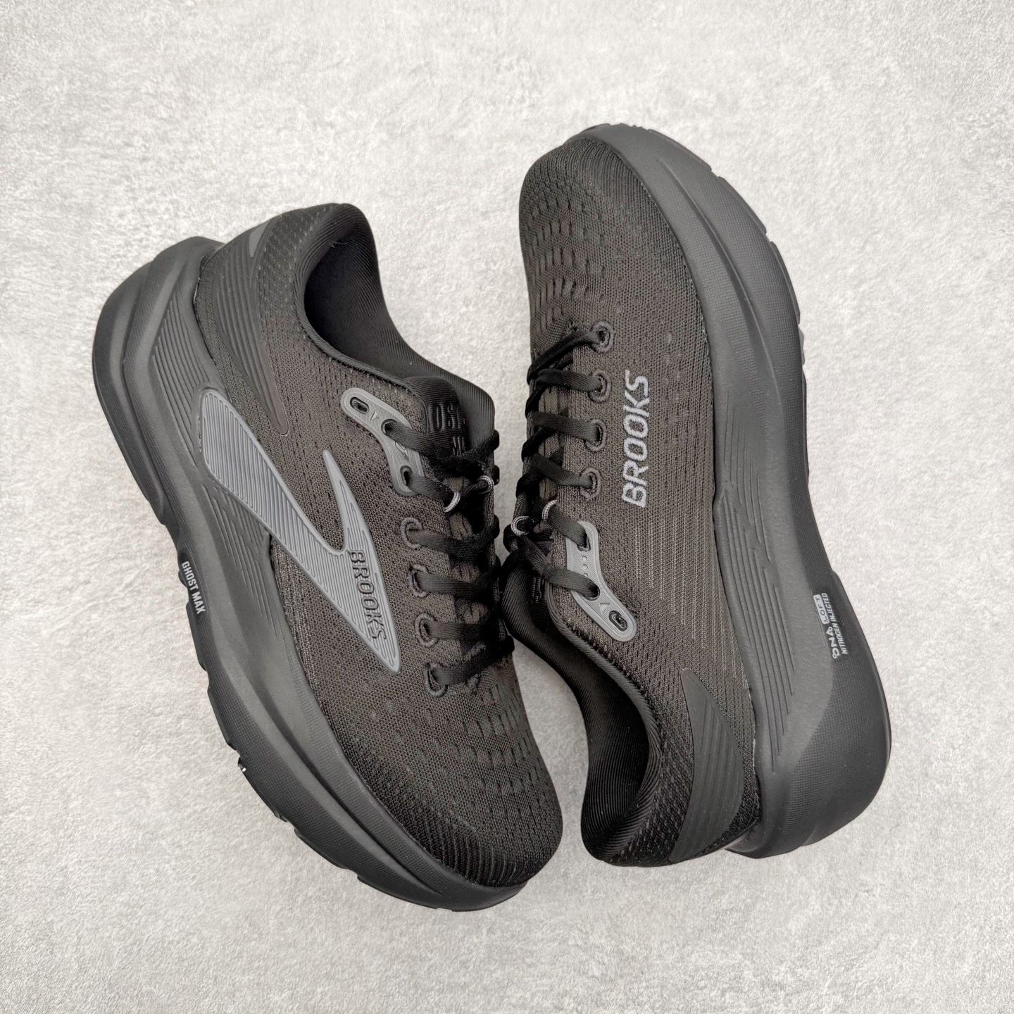 图片[3]-Brooks布鲁克斯 Ghost Max 3 运动舒适防滑耐磨低帮跑步鞋 实拍调校N版已经零色差零失真 百分百还原实物色彩所见即所得 不存在货不对板色差等低级问题 选购参考实物拍摄 不混卖不参货 只用心做好货严格选品 承诺混一赔十 尺码：36 36.5 37.5 38 38.5 39 40 40.5 41 42 42.5 43 44 44.5 45-选品中心