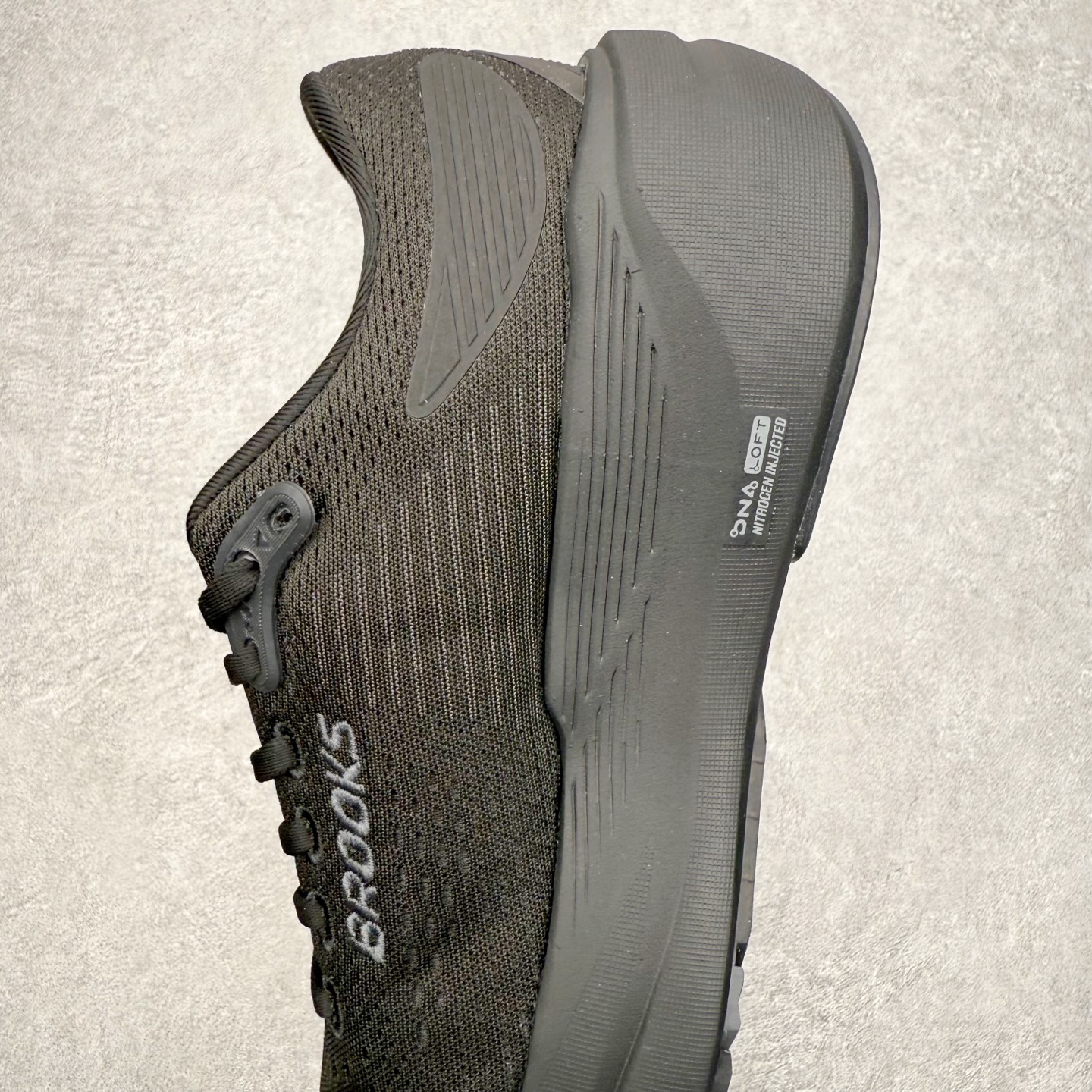 图片[7]-Brooks布鲁克斯 Ghost Max 3 运动舒适防滑耐磨低帮跑步鞋 实拍调校N版已经零色差零失真 百分百还原实物色彩所见即所得 不存在货不对板色差等低级问题 选购参考实物拍摄 不混卖不参货 只用心做好货严格选品 承诺混一赔十 尺码：36 36.5 37.5 38 38.5 39 40 40.5 41 42 42.5 43 44 44.5 45-选品中心