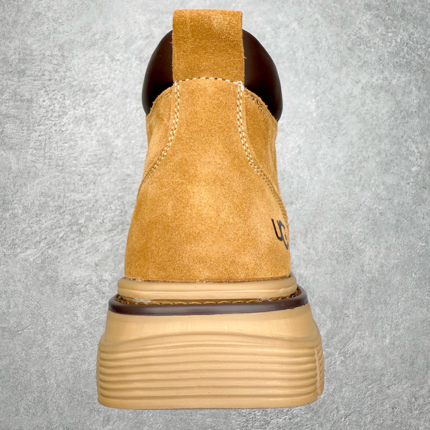 图片[8]-UGG Tasman Weather Hybrid 塔斯曼混合系列中帮轻量休闲马丁靴 UGG秋冬新品（羊羔毛一体内里🔥保暖锁热）秋冬必备 户外中帮休闲马丁靴雪地靴系列广东大厂品质 秋冬新款 时尚潮流搭配 面料釆用意大利进口磨砂牛皮 全鞋真牛皮材料 大底到五金都是代工厂原材料制作 好货不杀猪 首单质量严格把控 全套官网统一包装 今年冬季防寒户外专用产品 日常随意搭配 型男必备‼尺码：39-44（比运动鞋大一码）-选品中心
