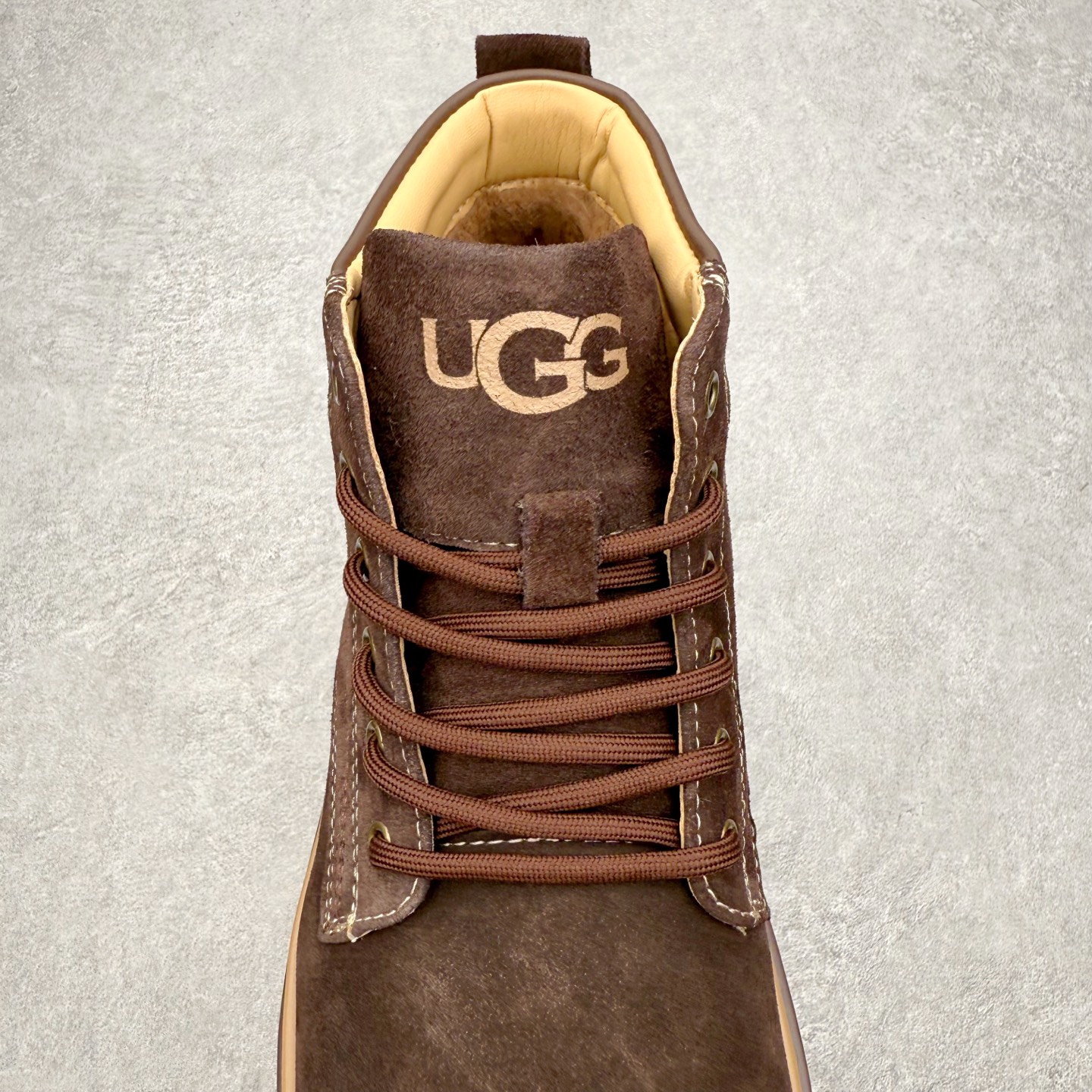 图片[5]-UGG Tasman Weather Hybrid 塔斯曼混合系列中帮轻量休闲马丁靴 UGG秋冬新品（羊羔毛一体内里🔥保暖锁热）秋冬必备 户外中帮休闲马丁靴雪地靴系列广东大厂品质 秋冬新款 时尚潮流搭配 面料釆用意大利进口磨砂牛皮 全鞋真牛皮材料 大底到五金都是代工厂原材料制作 好货不杀猪 首单质量严格把控 全套官网统一包装 今年冬季防寒户外专用产品 日常随意搭配 型男必备‼尺码：39-44（比运动鞋大一码）-选品中心