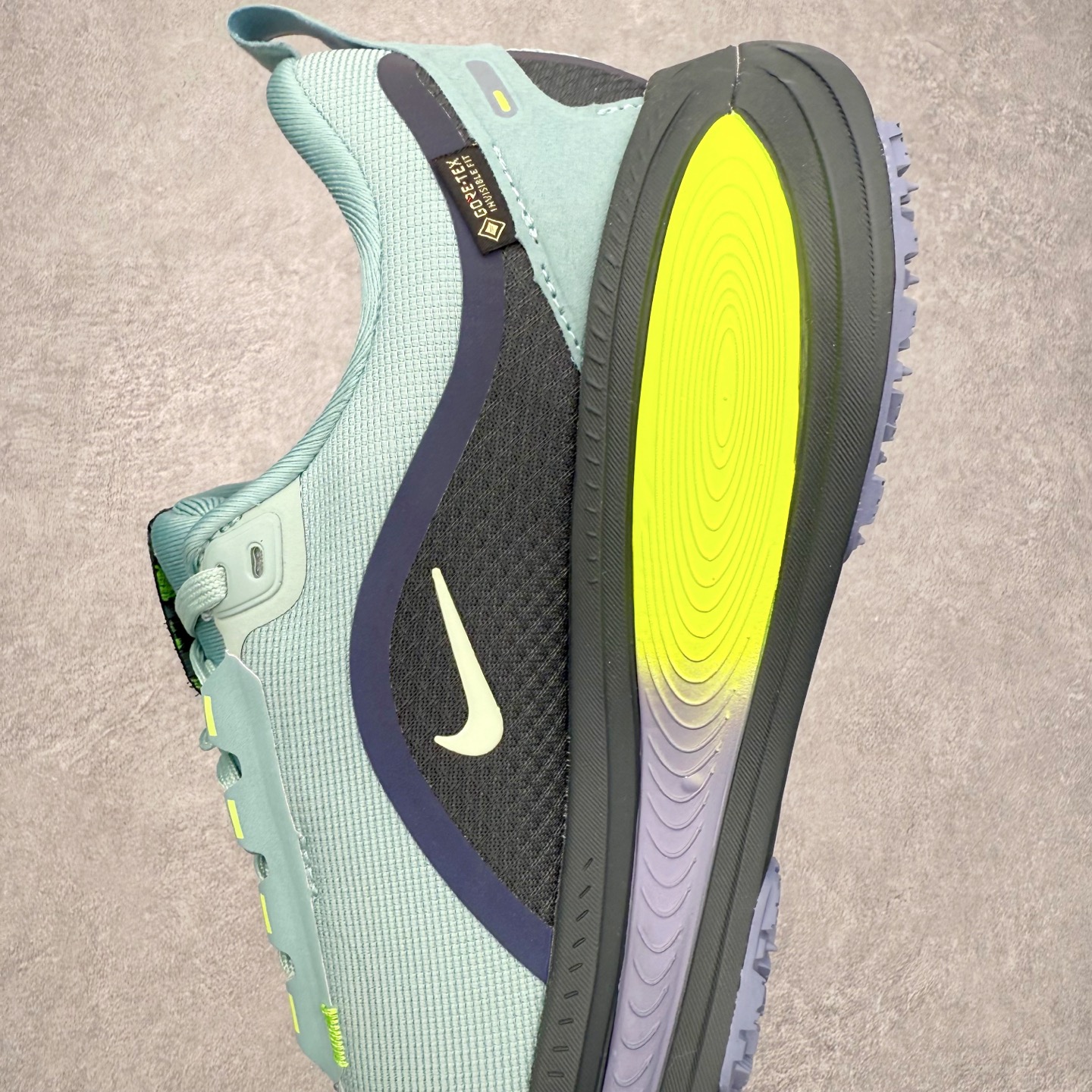 图片[7]-NK Vomero 18 GTX 时尚舒适 网布防滑耐磨 低帮跑步鞋 实拍调校N版已经零色差零失真 百分百还原实物色彩所见即所得 不存在货不对板色差等低级问题 选购参考实物拍摄 不混卖不参货 只用心做好货严格选品 承诺混一赔十 尺码：36 36.5 37.5 38 38.5 39 40 40.5 41 42 42.5 43 44 44.5 45-选品中心