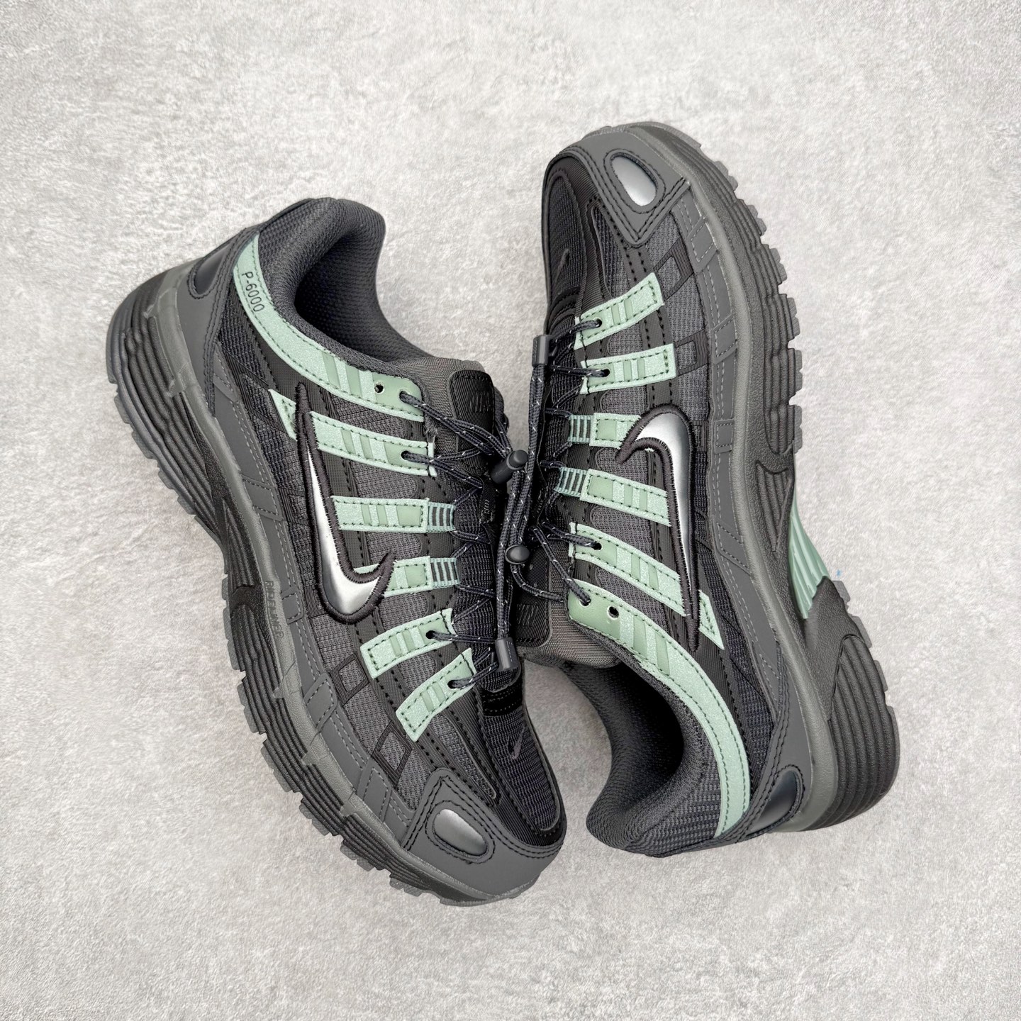 图片[3]-NK P-6000 系列低帮复古老爹风休闲运动舒适慢跑鞋 IM5997-060 融合 Pegasus 过往运动鞋设计 助力 21 世纪早期跑步运动跃升时尚新高度 采用透气网眼布、运动风格线条和耐穿覆面 兼具吸睛外观和舒适感受 中底泡绵以田径赛道为灵感 打造厚实设计 缔造出众缓震性能 尺码：36 36.5 37.5 38 38.5 39 40 40.5 41 42 42.5 43 44 44.5 45-选品中心