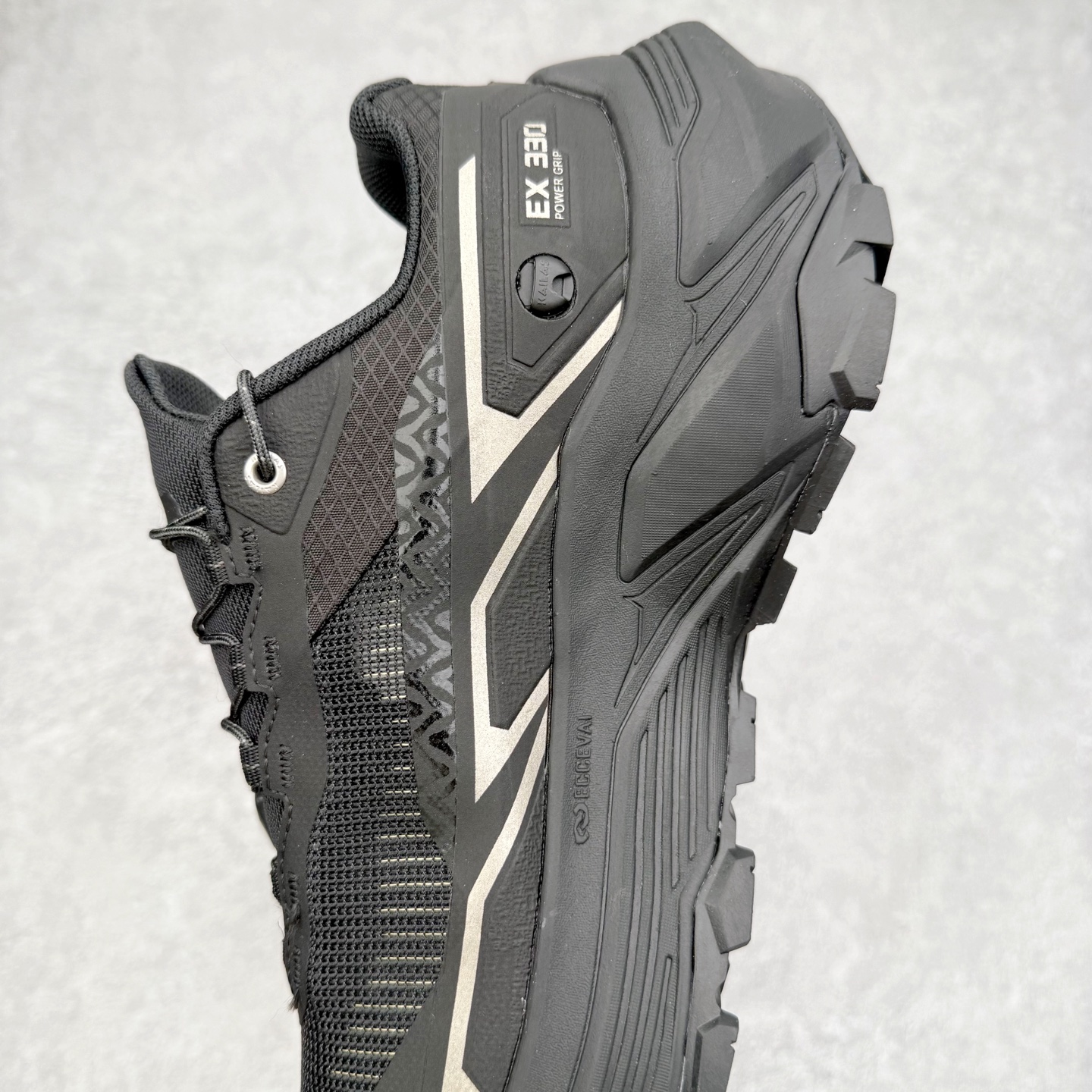 图片[7]-＃K版 KAILAS FUGA EX330 25款长距离跑山 时尚舒适跑步鞋 KAILAS凯乐石品牌是全球三大全系攀登品牌之一，于2003年创立于中国广州，致力于为有攀登梦想的户外运动员及爱好者，研发制造功能性专业装备，满足他们在极限环境下安全舒适的需求，凯乐石专注于科技面料的开发及专业功能设计，产品线覆盖登山、攀岩、徒步、越野跑山、露营、旅行等多项户外运动，通过运动员的测试反馈，不断进化迭代，产品荣获国内外大奖71座，发明专利21个，更突破性的自主研发攀登器械，打造出中国的攀登硬实力。实拍调校N版已经零色差零失真 百分百还原实物色彩所见即所得 不存在货不对板色差等低级问题 选购参考实物拍摄 不混卖不参货 只用心做好货严格选品 承诺混一赔十 尺码：36 36.5 37.5 38 38.5 39 40 40.5 41 42 42.5 43 44 44.5 45-选品中心