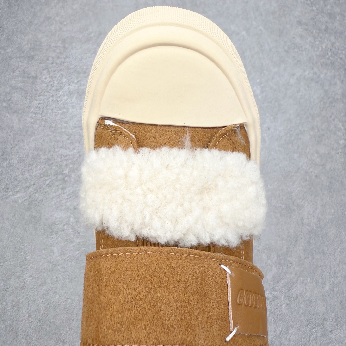 图片[4]-GG-CC 保暖休闲毛毛鞋 百搭通勤轻便舒适 包裹性增高防滑 低帮 加绒板鞋 女款 实拍调校N版已经零色差零失真 百分百还原实物色彩所见即所得 不存在货不对板色差等低级问题 选购参考实物拍摄 不混卖不参货 只用心做好货严格选品 承诺混一赔十 尺码：35 36 37 38 39 40-选品中心