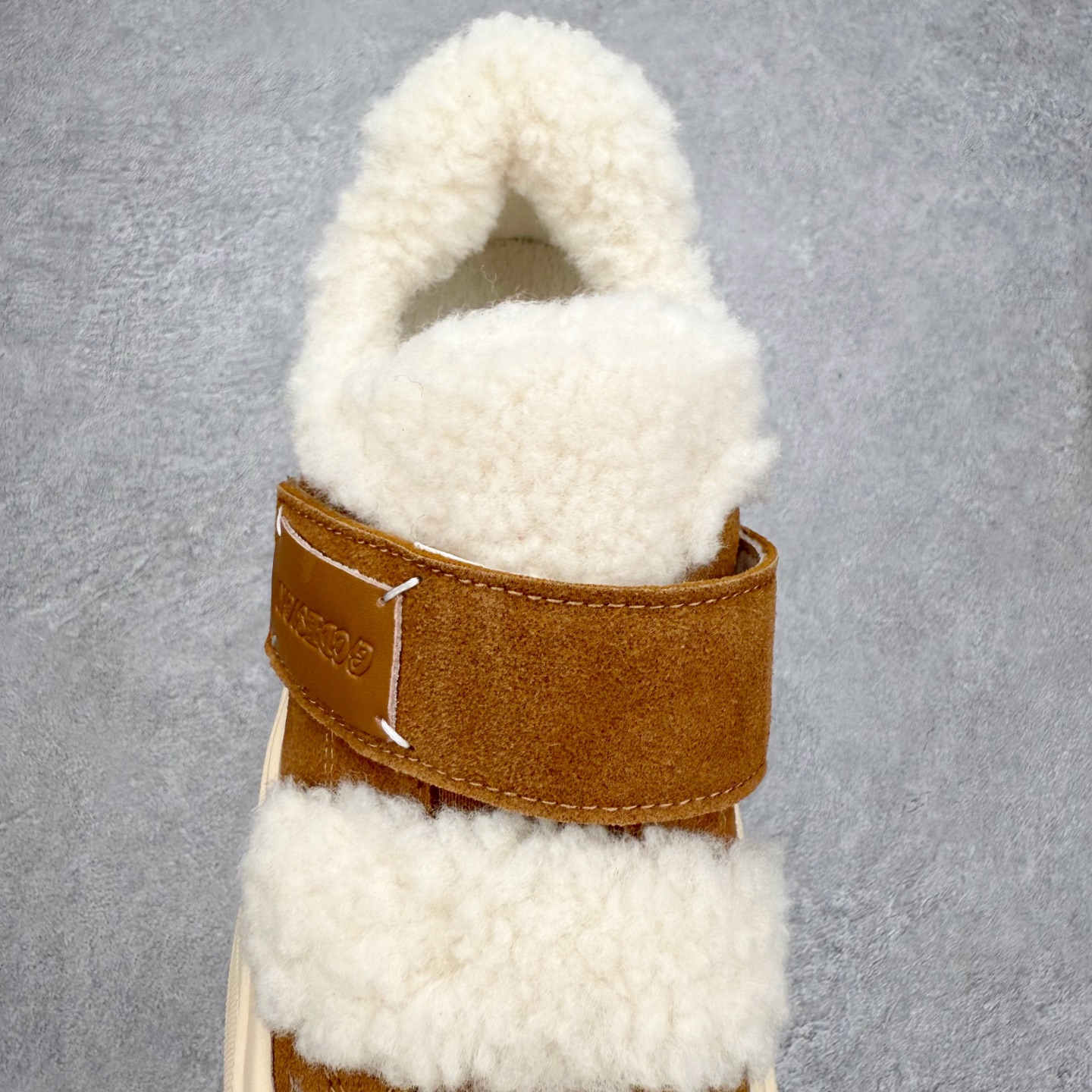 图片[5]-GG-CC 保暖休闲毛毛鞋 百搭通勤轻便舒适 包裹性增高防滑 低帮 加绒板鞋 女款 实拍调校N版已经零色差零失真 百分百还原实物色彩所见即所得 不存在货不对板色差等低级问题 选购参考实物拍摄 不混卖不参货 只用心做好货严格选品 承诺混一赔十 尺码：35 36 37 38 39 40-选品中心