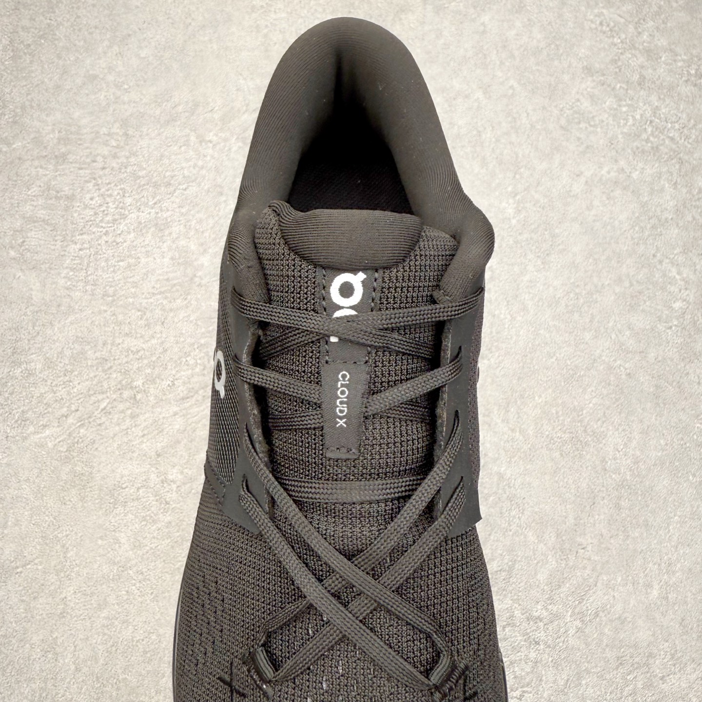 图片[5]-On昂跑 Cloudtilt X 4 系带减震耐磨低帮生活休闲鞋 此运动品牌 开创于2010年 缓震着陆、强效回弹、轻柔质感的设计构思始终是ON研制关键 与此同时基于“为全球提供革新性的跑步感受”信念 陆续推出了多款跑鞋及其以专业运动人体跑步工程学为设计关键的功能性跑步服饰设备 让跑者不费力气地畅快畅跑 尺码：36 36.5 37.5 38 38.5 39 40 40.5 41 42 42.5 43 44 44.5 45-选品中心