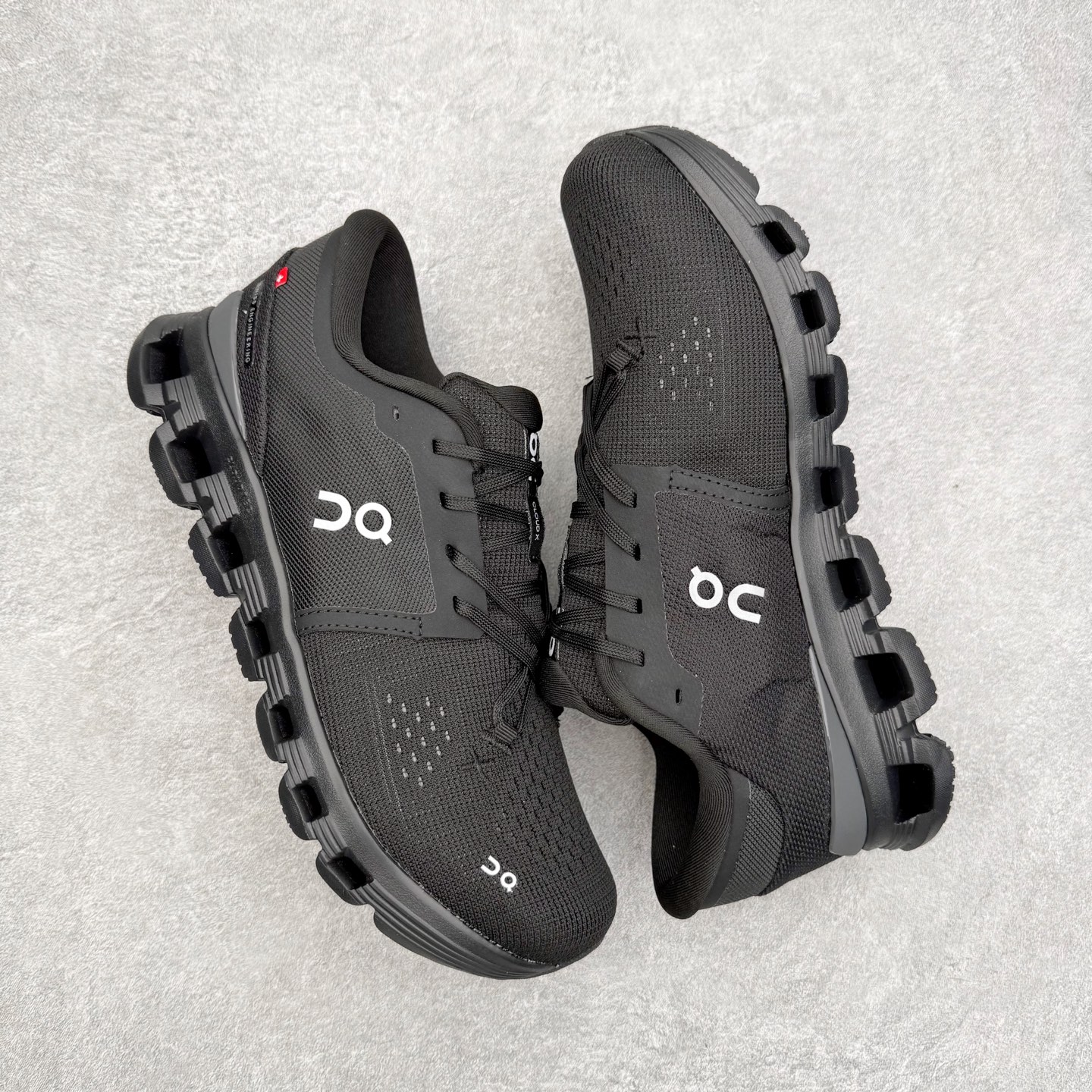 图片[3]-On昂跑 Cloudtilt X 4 系带减震耐磨低帮生活休闲鞋 此运动品牌 开创于2010年 缓震着陆、强效回弹、轻柔质感的设计构思始终是ON研制关键 与此同时基于“为全球提供革新性的跑步感受”信念 陆续推出了多款跑鞋及其以专业运动人体跑步工程学为设计关键的功能性跑步服饰设备 让跑者不费力气地畅快畅跑 尺码：36 36.5 37.5 38 38.5 39 40 40.5 41 42 42.5 43 44 44.5 45-选品中心