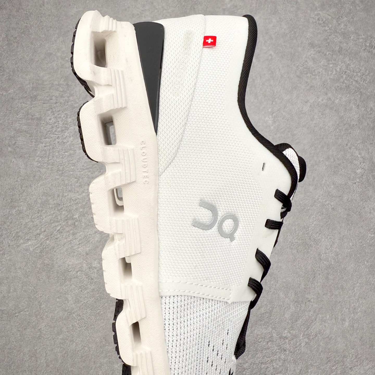 图片[6]-On昂跑 Cloudtilt X 4 系带减震耐磨低帮生活休闲鞋 此运动品牌 开创于2010年 缓震着陆、强效回弹、轻柔质感的设计构思始终是ON研制关键 与此同时基于“为全球提供革新性的跑步感受”信念 陆续推出了多款跑鞋及其以专业运动人体跑步工程学为设计关键的功能性跑步服饰设备 让跑者不费力气地畅快畅跑 尺码：36 36.5 37.5 38 38.5 39 40 40.5 41 42 42.5 43 44 44.5 45-选品中心