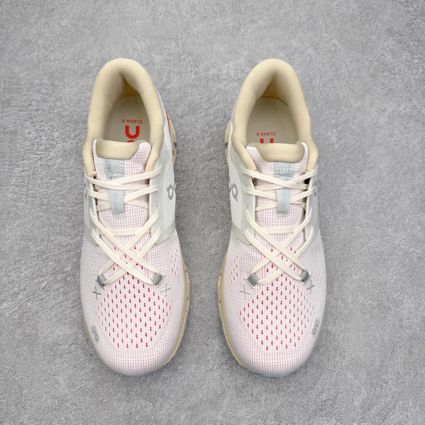 图片[2]-On昂跑 Cloudtilt X 4 系带减震耐磨低帮生活休闲鞋 此运动品牌 开创于2010年 缓震着陆、强效回弹、轻柔质感的设计构思始终是ON研制关键 与此同时基于“为全球提供革新性的跑步感受”信念 陆续推出了多款跑鞋及其以专业运动人体跑步工程学为设计关键的功能性跑步服饰设备 让跑者不费力气地畅快畅跑 尺码：36 36.5 37.5 38 38.5 39 40 40.5 41 42 42.5 43 44 44.5 45-选品中心