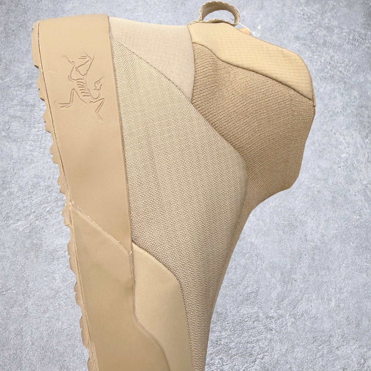 图片[6]-＃GD广顶 Arcteryx KRAGG 始祖鸟系列长距离越野登山徒步户外防水多功能运动跑鞋 独家原底面配置 全套原厂生产指令 内外盒标包装纸鞋带配件均同步公司 公司一样的东西 放心开冲 外贸 零售 裸鞋 渠道货 随意操作 承诺半个月内开胶直接换新 尺码：39.5 40 40.5 41 42 42.5 43 44 44.5 45-选品中心