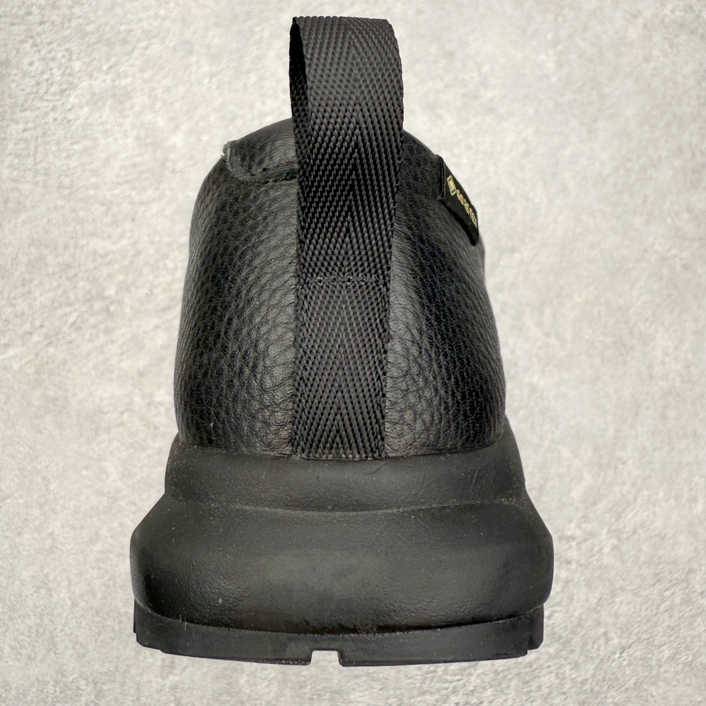 图片[8]-＃GD广顶 Arcteryx Solano LEATHER GORE-TEX 始祖鸟系列长距离越野登山徒步户外防水多功能运动跑鞋 独家原底面配置 全套原厂生产指令 内外盒标包装纸鞋带配件均同步公司 公司一样的东西 放心开冲 外贸 零售 裸鞋 渠道货 随意操作 承诺半个月内开胶直接换新 尺码：39.5 40 40.5 41 42 42.5 43 44 44.5 45-选品中心