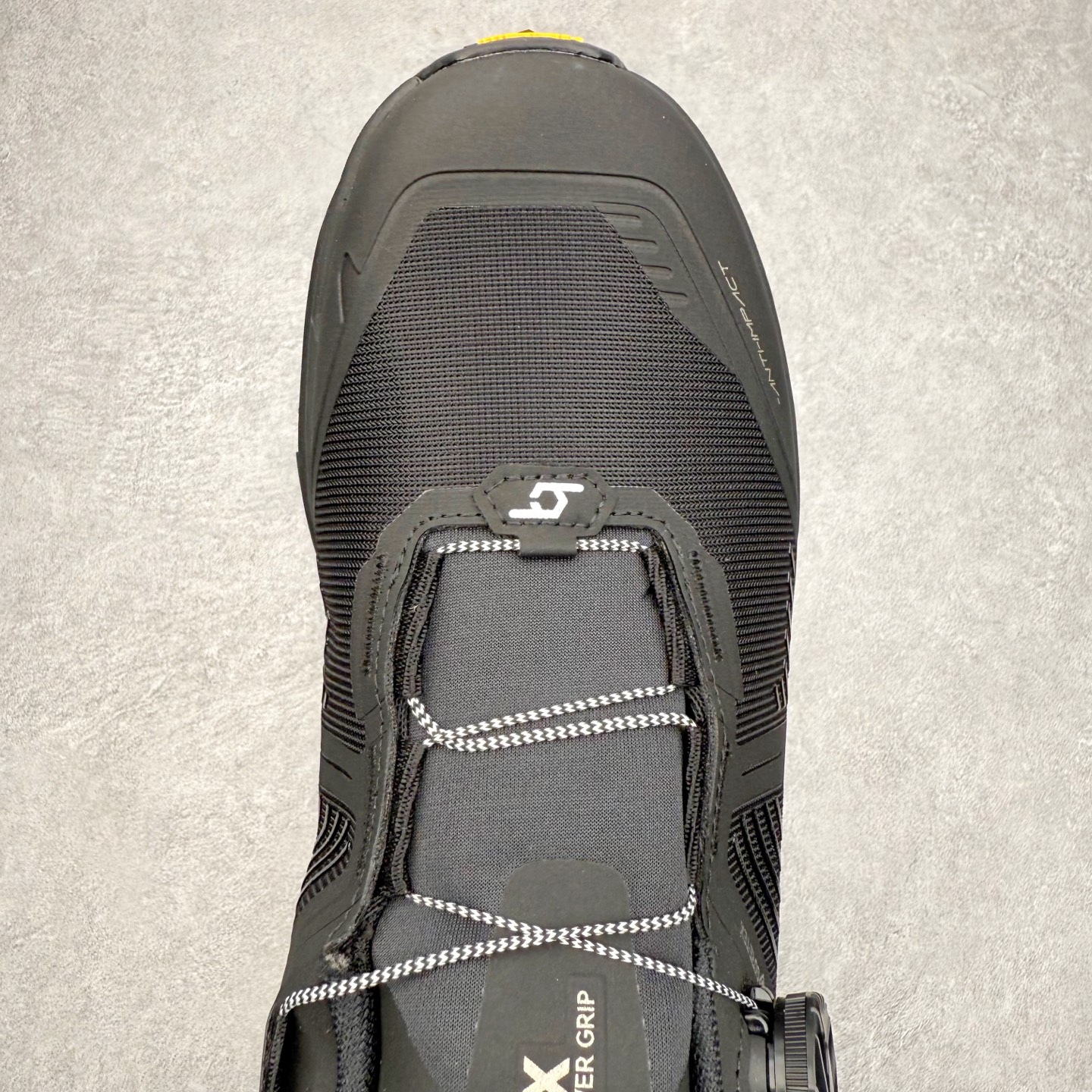 图片[4]-KAILAS FUGA EX3 GTX BOA 凯乐石25款舒适缓冲徒步织物TPU减震防滑透气包裹性轻便低帮超强抓地力越野跑步鞋 KAILAS凯乐石品牌是全球三大全系攀登品牌之一，于2003年创立于中国广州，致力于为有攀登梦想的户外运动员及爱好者，研发制造功能性专业装备，满足他们在极限环境下安全舒适的需求，凯乐石专注于科技面料的开发及专业功能设计，产品线覆盖登山、攀岩、徒步、越野跑山、露营、旅行等多项户外运动，通过运动员的测试反馈，不断进化迭代，产品荣获国内外大奖71座，发明专利21个，更突破性的自主研发攀登器械，打造出中国的攀登硬实力。实拍调校N版已经零色差零失真 百分百还原实物色彩所见即所得 不存在货不对板色差等低级问题 选购参考实物拍摄 不混卖不参货 只用心做好货严格选品 承诺混一赔十 尺码：36 36.5 37.5 38 38.5 39 39.5 40 40.5 41 41.5 42 42.5 43 44 44.5 45-选品中心