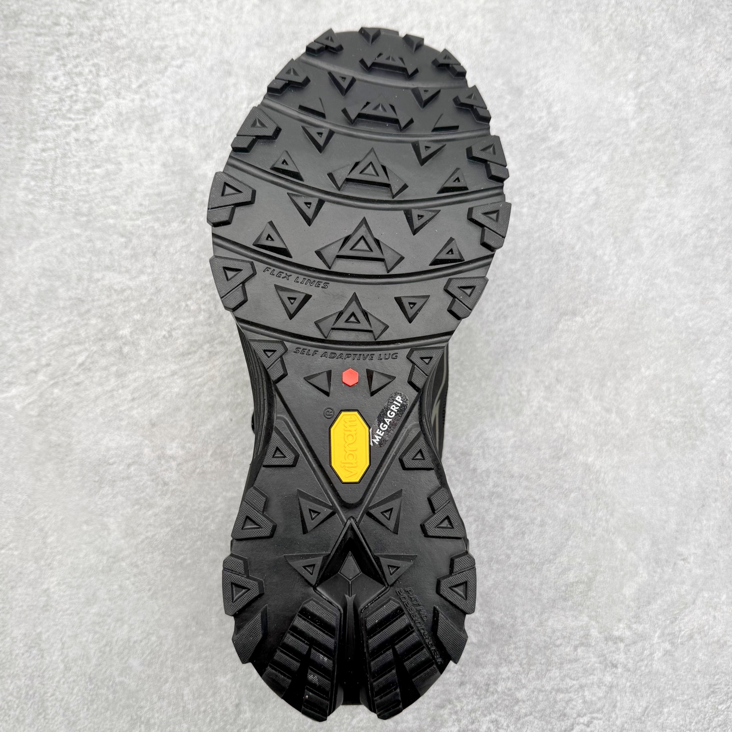 图片[9]-KAILAS FUGA EX3 GTX BOA 凯乐石25款舒适缓冲徒步织物TPU减震防滑透气包裹性轻便低帮超强抓地力越野跑步鞋 KAILAS凯乐石品牌是全球三大全系攀登品牌之一，于2003年创立于中国广州，致力于为有攀登梦想的户外运动员及爱好者，研发制造功能性专业装备，满足他们在极限环境下安全舒适的需求，凯乐石专注于科技面料的开发及专业功能设计，产品线覆盖登山、攀岩、徒步、越野跑山、露营、旅行等多项户外运动，通过运动员的测试反馈，不断进化迭代，产品荣获国内外大奖71座，发明专利21个，更突破性的自主研发攀登器械，打造出中国的攀登硬实力。实拍调校N版已经零色差零失真 百分百还原实物色彩所见即所得 不存在货不对板色差等低级问题 选购参考实物拍摄 不混卖不参货 只用心做好货严格选品 承诺混一赔十 尺码：36 36.5 37.5 38 38.5 39 39.5 40 40.5 41 41.5 42 42.5 43 44 44.5 45-选品中心