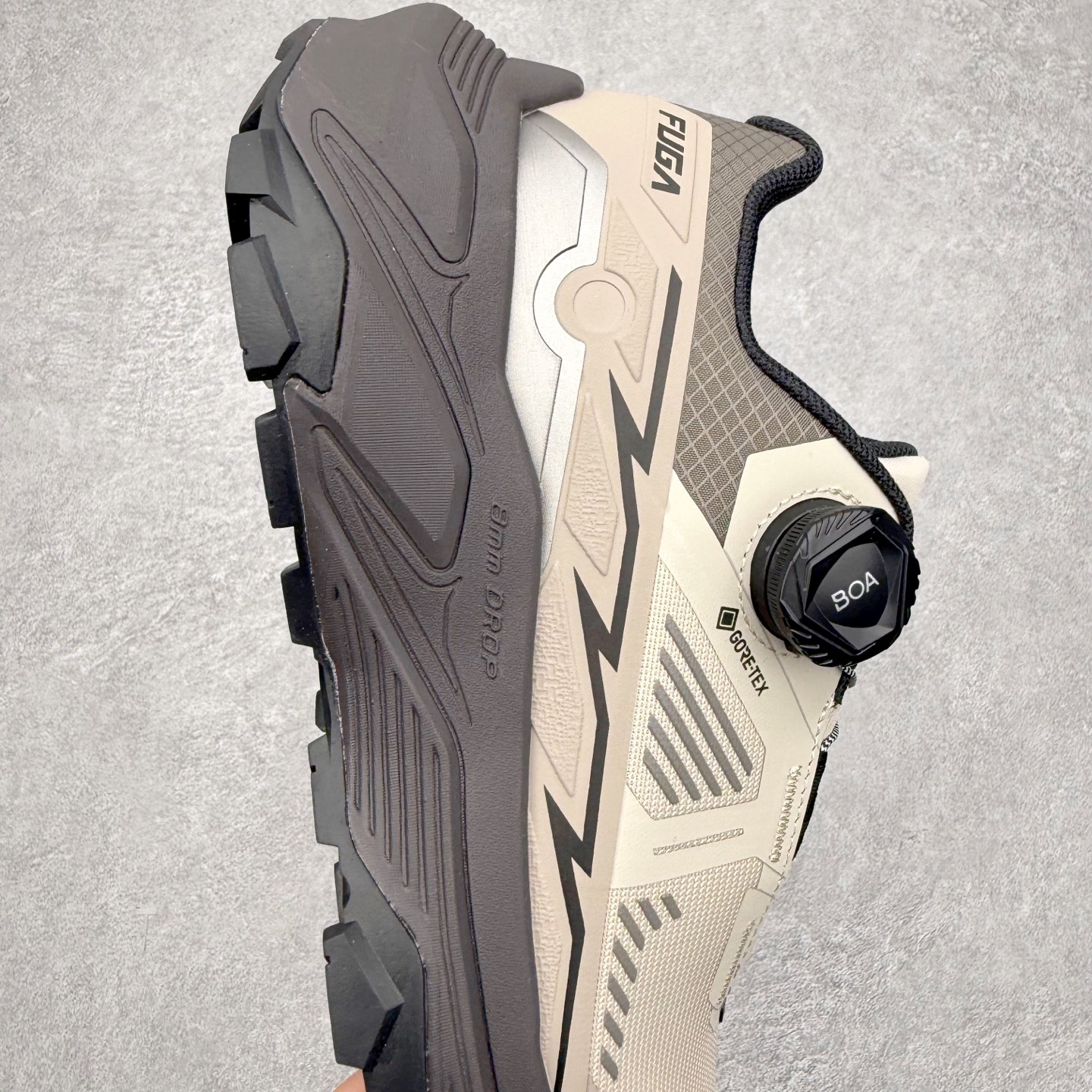 图片[6]-KAILAS FUGA EX3 GTX BOA 凯乐石25款舒适缓冲徒步织物TPU减震防滑透气包裹性轻便低帮超强抓地力越野跑步鞋 KAILAS凯乐石品牌是全球三大全系攀登品牌之一，于2003年创立于中国广州，致力于为有攀登梦想的户外运动员及爱好者，研发制造功能性专业装备，满足他们在极限环境下安全舒适的需求，凯乐石专注于科技面料的开发及专业功能设计，产品线覆盖登山、攀岩、徒步、越野跑山、露营、旅行等多项户外运动，通过运动员的测试反馈，不断进化迭代，产品荣获国内外大奖71座，发明专利21个，更突破性的自主研发攀登器械，打造出中国的攀登硬实力。实拍调校N版已经零色差零失真 百分百还原实物色彩所见即所得 不存在货不对板色差等低级问题 选购参考实物拍摄 不混卖不参货 只用心做好货严格选品 承诺混一赔十 尺码：36 36.5 37.5 38 38.5 39 39.5 40 40.5 41 41.5 42 42.5 43 44 44.5 45-选品中心