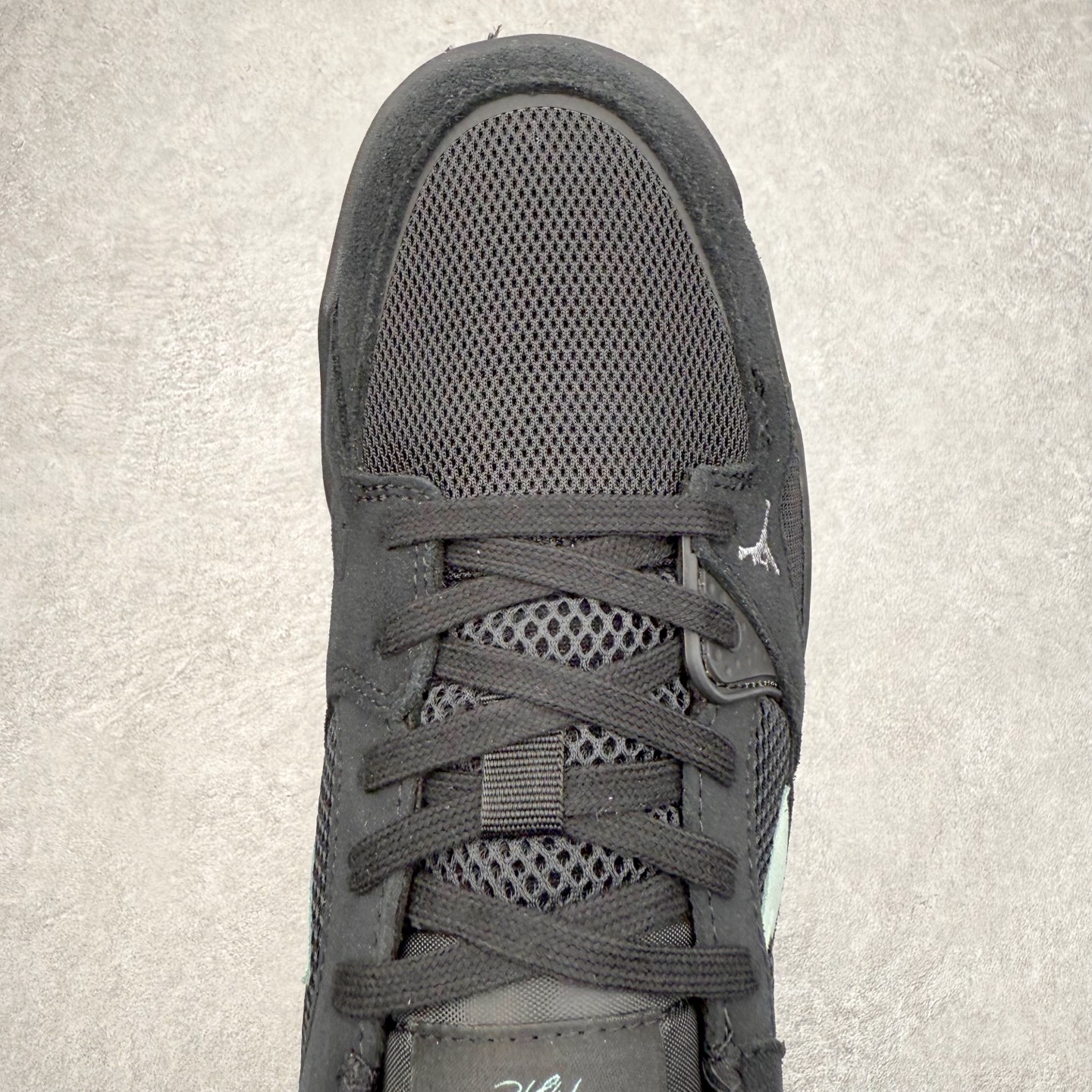 图片[4]-Jordan CMFT Era 时尚舒适 耐磨 低帮 复古篮球鞋 实拍调校N版已经零色差零失真 百分百还原实物色彩所见即所得 不存在货不对板色差等低级问题 选购参考实物拍摄 不混卖不参货 只用心做好货严格选品 承诺混一赔十 尺码：36 36.5 37.5 38 38.5 39 40 40.5 41 42 42.5 43 44 44.5 45 46-选品中心