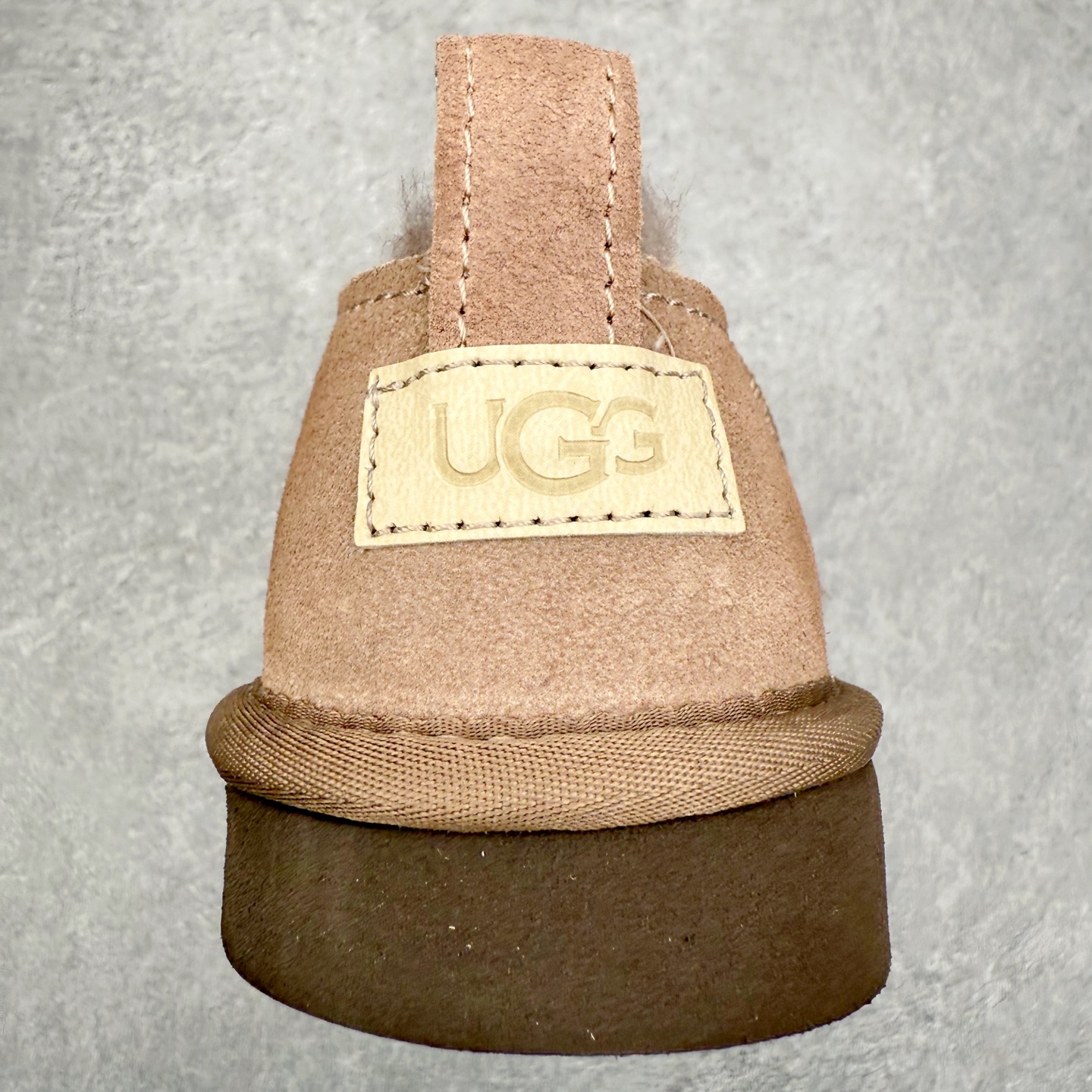 图片[8]-＃福利特价 UGG Kallen Lace 新款低帮雪地靴 冬季保暖外出 家居都是很适合的选择 近年uug推出款式系列 局部偏向年轻消费者喜好 也走到时尚潮流穿搭的前沿 鞋身材质 翻毛皮鞋面 轻便全套包装 尺码：35-40-选品中心