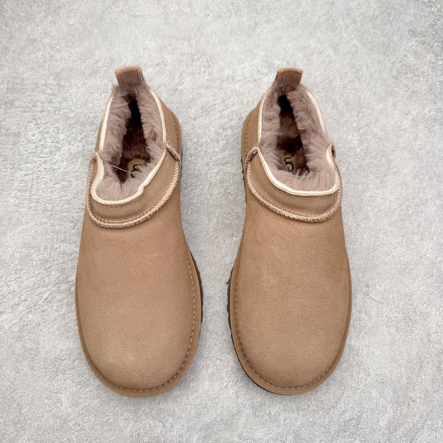 图片[2]-＃福利特价 UGG Kallen Lace 新款低帮雪地靴 冬季保暖外出 家居都是很适合的选择 近年uug推出款式系列 局部偏向年轻消费者喜好 也走到时尚潮流穿搭的前沿 鞋身材质 翻毛皮鞋面 轻便全套包装 尺码：35-40-选品中心