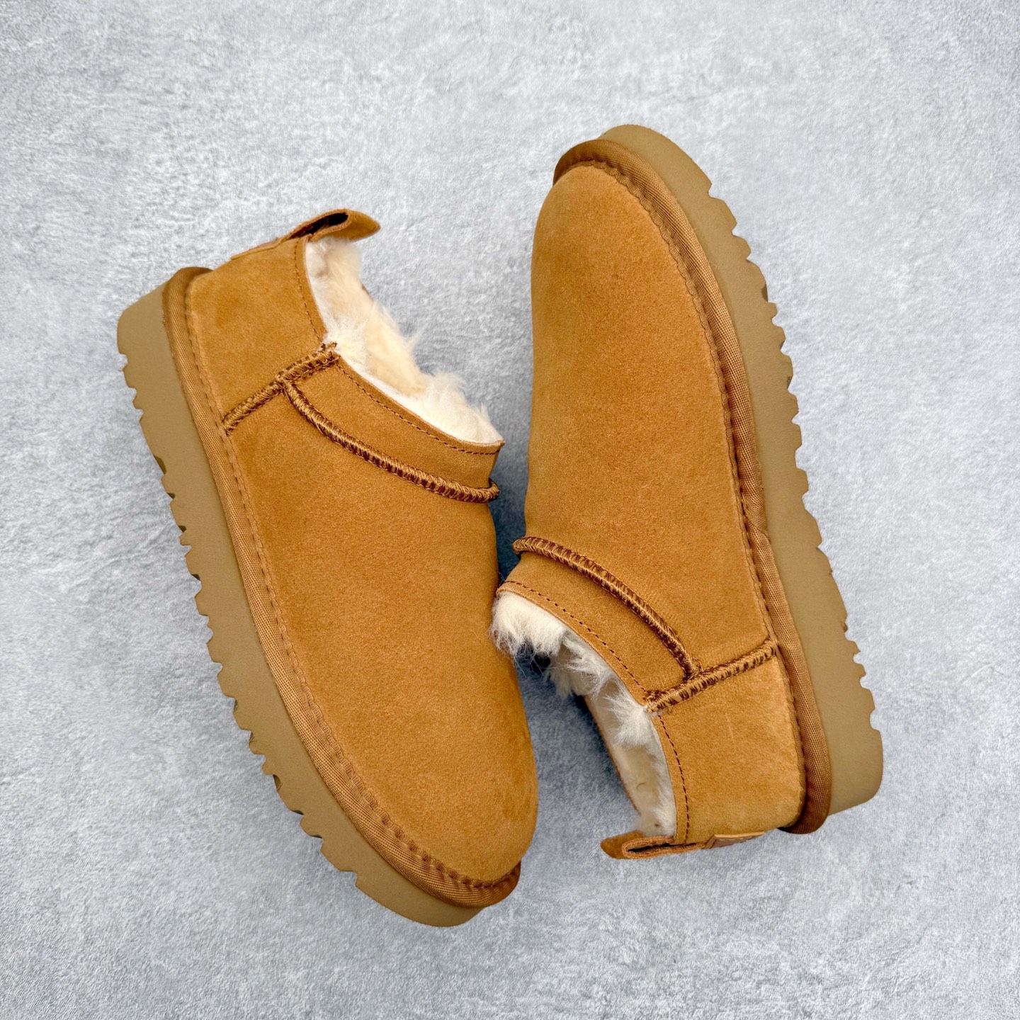 图片[3]-＃福利特价 UGG Kallen Lace 新款低帮雪地靴 冬季保暖外出 家居都是很适合的选择 近年uug推出款式系列 局部偏向年轻消费者喜好 也走到时尚潮流穿搭的前沿 鞋身材质 翻毛皮鞋面 轻便全套包装 尺码：35-40-选品中心