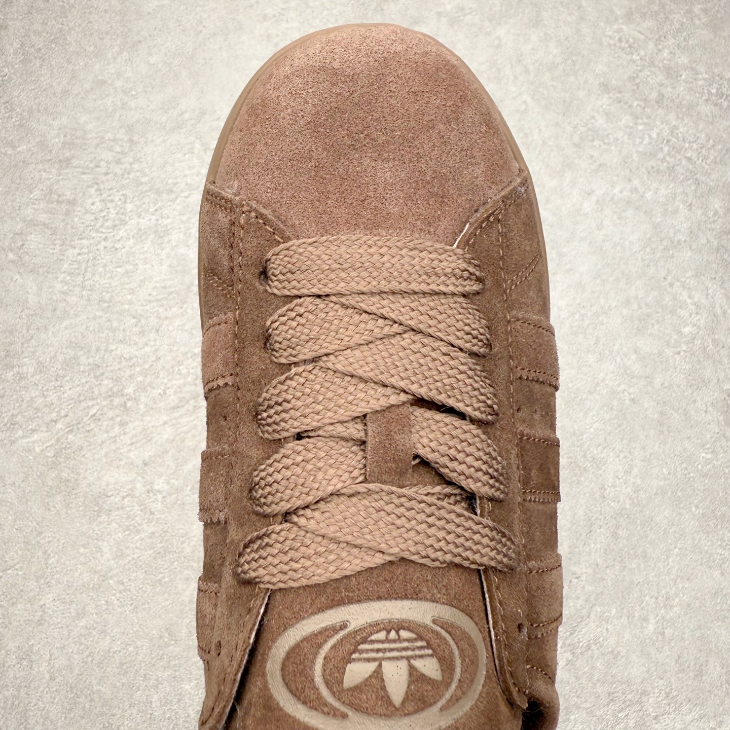 图片[4]-AD Originals CAMPUS 00S 面包鞋经典复古舒适包头拖鞋 实拍调校N版已经零色差零失真 百分百还原实物色彩所见即所得 不存在货不对板色差等低级问题 选购参考实物拍摄 不混卖不参货 只用心做好货严格选品 承诺混一赔十 尺码：36 36.5 37.5 38 38.5 39 40 40.5 41 42 42.5 43 44 44.5 45-选品中心