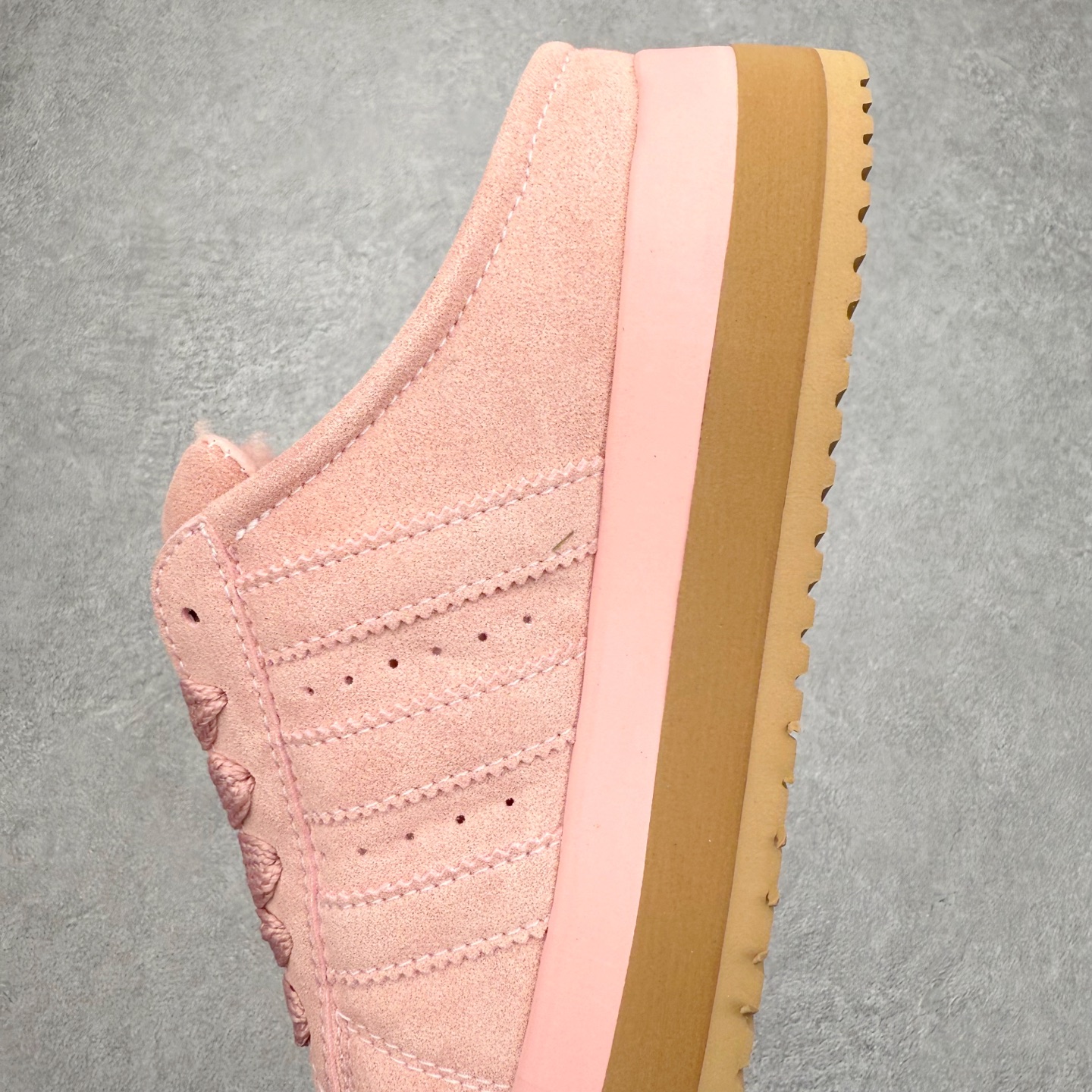 图片[7]-AD Originals CAMPUS 00S 面包鞋经典复古舒适包头拖鞋 实拍调校N版已经零色差零失真 百分百还原实物色彩所见即所得 不存在货不对板色差等低级问题 选购参考实物拍摄 不混卖不参货 只用心做好货严格选品 承诺混一赔十 尺码：36 36.5 37.5 38 38.5 39 40 40.5 41 42 42.5 43 44 44.5 45-选品中心