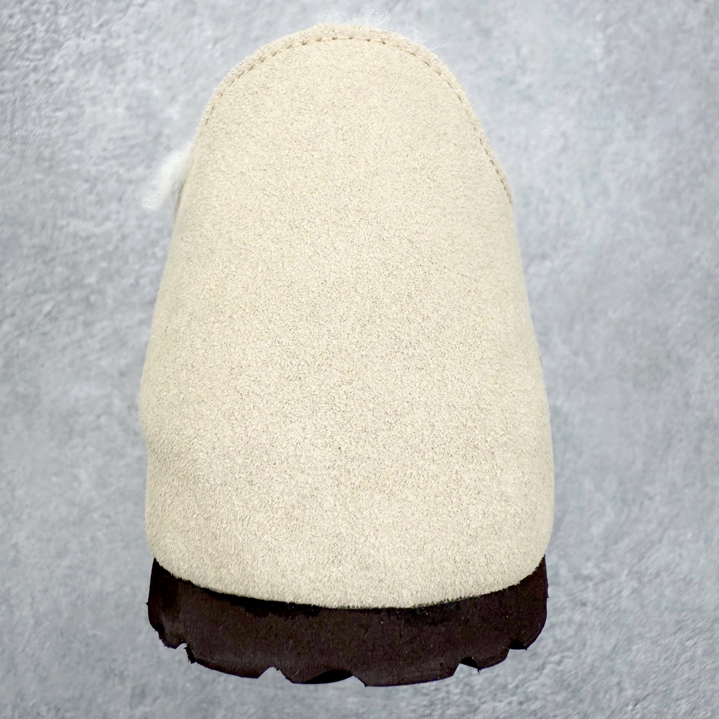 图片[8]-Birkenstock London 系列勃肯皮革绒面双扣时尚休闲平底鞋加绒版 牛皮绒面革质地柔软 搭配可调节鞋扣提升穿着舒适度 人体工学设计分散脚部压力 保护脚踝 软木乳胶鞋床具有一定的收缩性 长时间穿着后能贴合脚型 EVA鞋底回弹性和抗张性力高 具有良好的防震、缓冲性 四季皆宜 柔软的鞋床采用额外的泡沫缓冲层 提供额外的舒适感和全天支撑 全网独家首发 源于德国的严谨工艺 牛巴戎面 中层松木 EVA 三层组合大底 优质牛皮面料五金扣 出口订单 尺码：35-40-选品中心