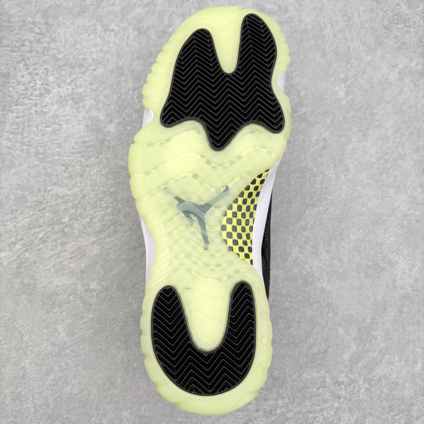 图片[9]-＃Y3纯原福利 AJ3 AJ4 AJ5 AJ11 系列 纯原口碑大厂出品 之前5XX版本 全系列原楦原纸板开发 原厂皮料加持 原厂定型 后跟完美效果 到手可放心比对发售原鞋 上脚百分百充当正品驾驭 真正原装公司级完美鞋型 一切细节实拍所见所得 纸板中底 钢印 完美版型 尺码对应库存明细‼️-选品中心