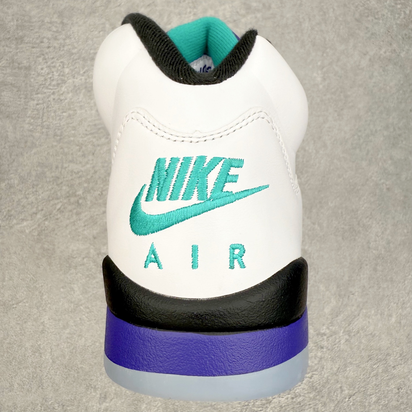 图片[8]-＃Y3纯原福利 AJ3 AJ4 AJ5 AJ11 系列 纯原口碑大厂出品 之前5XX版本 全系列原楦原纸板开发 原厂皮料加持 原厂定型 后跟完美效果 到手可放心比对发售原鞋 上脚百分百充当正品驾驭 真正原装公司级完美鞋型 一切细节实拍所见所得 纸板中底 钢印 完美版型 尺码对应库存明细‼️-选品中心