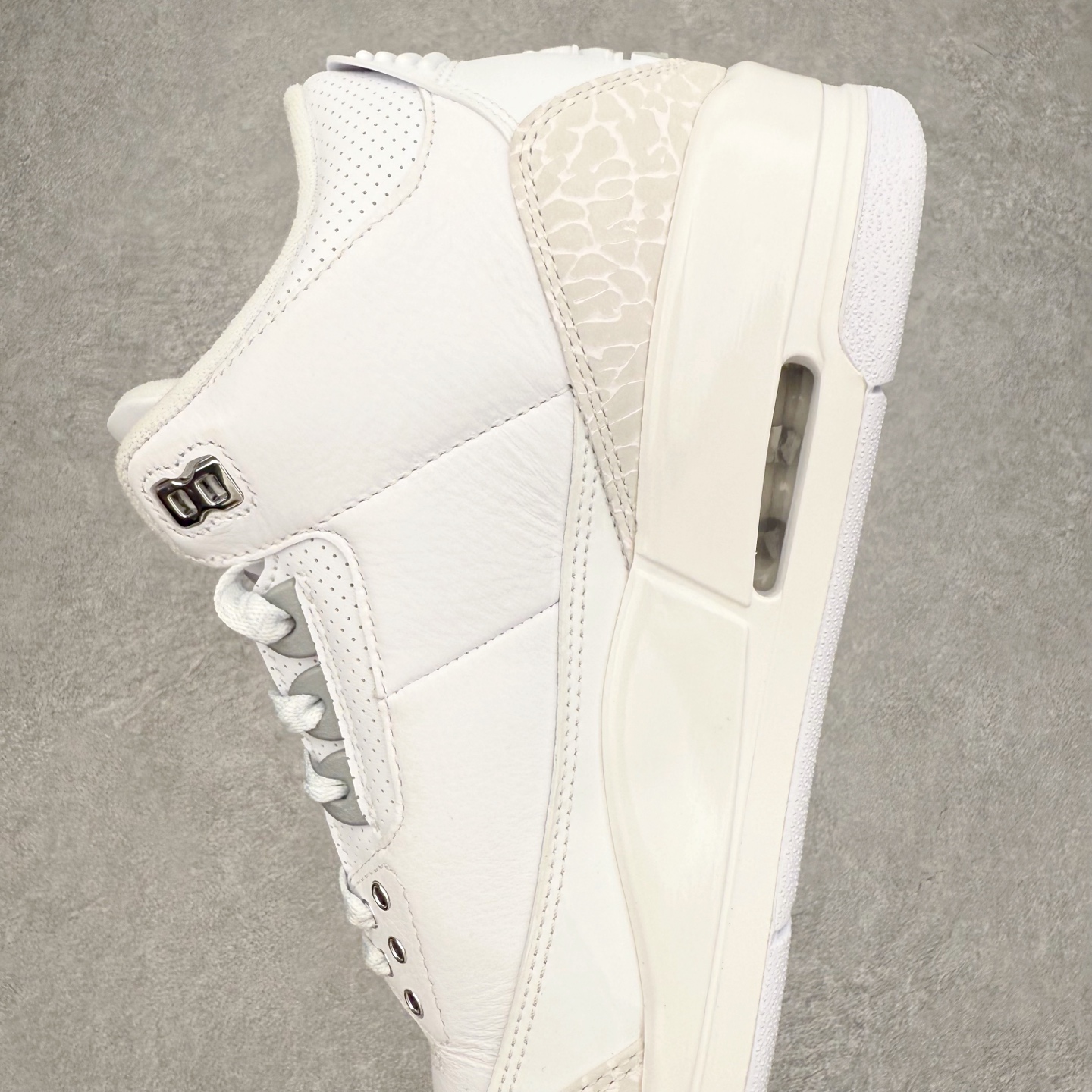 图片[7]-＃Y3纯原福利 AJ3 AJ4 AJ5 AJ11 系列 纯原口碑大厂出品 之前5XX版本 全系列原楦原纸板开发 原厂皮料加持 原厂定型 后跟完美效果 到手可放心比对发售原鞋 上脚百分百充当正品驾驭 真正原装公司级完美鞋型 一切细节实拍所见所得 纸板中底 钢印 完美版型 尺码对应库存明细‼️-选品中心