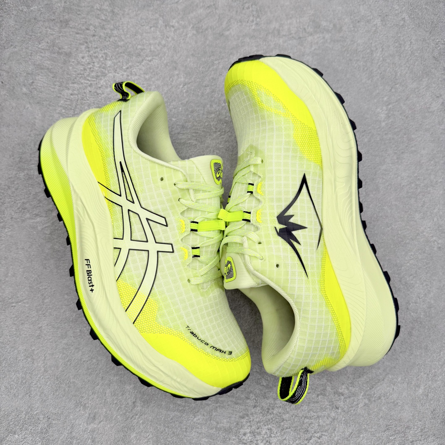 图片[3]-Asics GEL-TRABUCO 13 GTX 亚瑟士舒适百搭轻便透气减震低帮跑步鞋 ASICS（亚瑟士）是日本实业家鬼冢喜八郎创立的跑鞋运动品牌，名字想法源自著名的拉丁谚语“AnimaSana In Corpore Sano”，意为“健全的精神寓于强健的体魄”。正如其名字的含义，ASICS亚瑟士一直坚信保持身体的健康与活力是打造健康快乐的生活方式的最佳途径。亚瑟士的跑鞋、篮球鞋等系列集专业与美貌于一身，拥有极高的热度。2016年，ASICS在“2016年日本最佳全球品牌”排行榜名列第17名。尺码：36 37 37.5 38 39 39.5 40 40.5 41.5 42 42.5 43.5 44 45-选品中心
