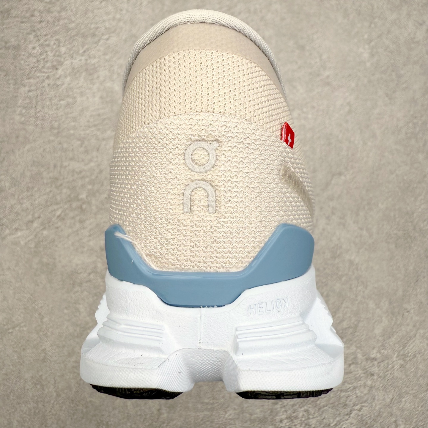 图片[8]-On昂跑 Cloudtilt X 4 系带减震耐磨低帮生活休闲鞋 此运动品牌 开创于2010年 缓震着陆、强效回弹、轻柔质感的设计构思始终是ON研制关键 与此同时基于“为全球提供革新性的跑步感受”信念 陆续推出了多款跑鞋及其以专业运动人体跑步工程学为设计关键的功能性跑步服饰设备 让跑者不费力气地畅快畅跑 尺码：36 36.5 37.5 38 38.5 39 40 40.5 41 42 42.5 43 44 44.5 45-选品中心