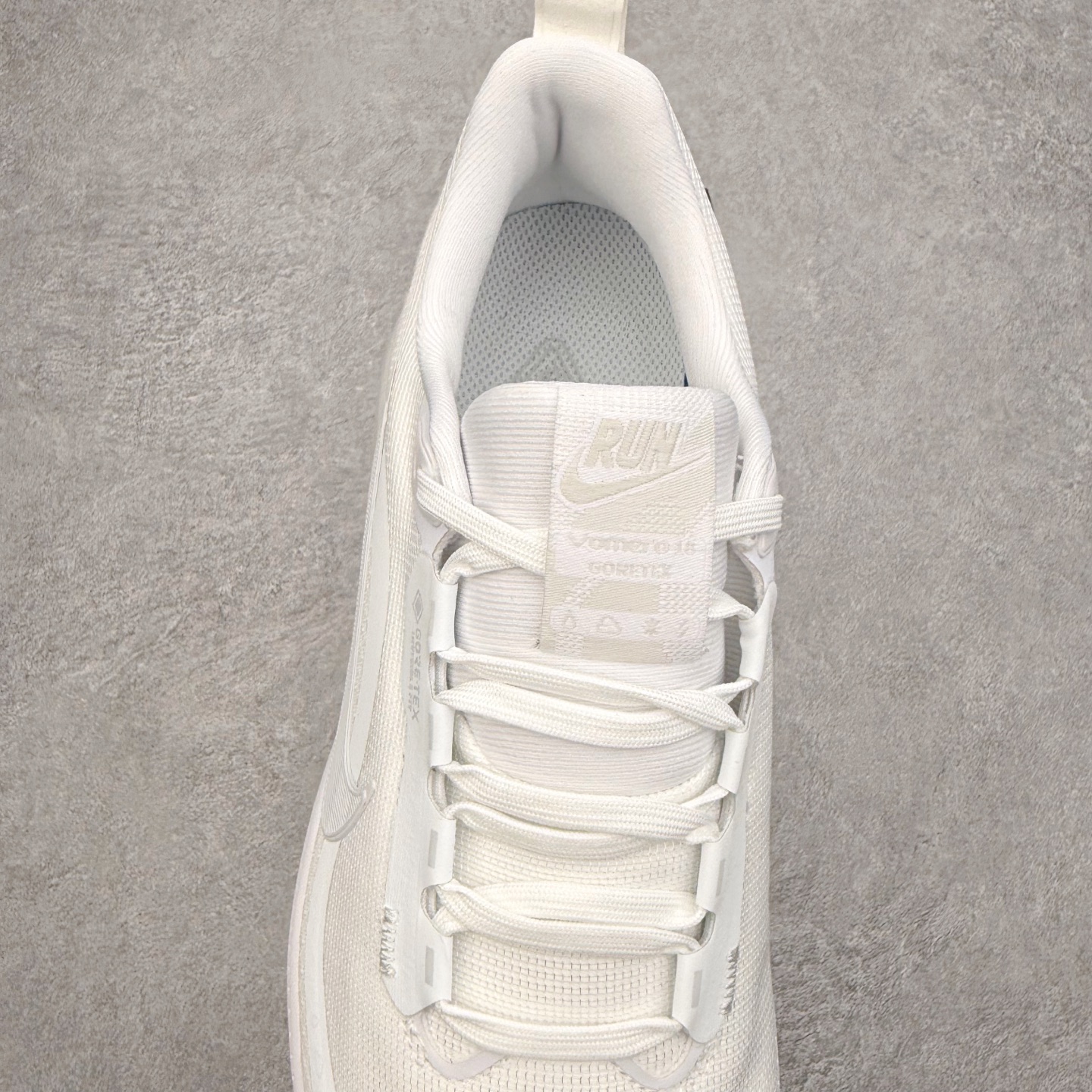 图片[5]-NK Vomero 18 GTX 时尚舒适 网布防滑耐磨 低帮跑步鞋 实拍调校N版已经零色差零失真 百分百还原实物色彩所见即所得 不存在货不对板色差等低级问题 选购参考实物拍摄 不混卖不参货 只用心做好货严格选品 承诺混一赔十 尺码：36 36.5 37.5 38 38.5 39 40 40.5 41 42 42.5 43 44 44.5 45-选品中心