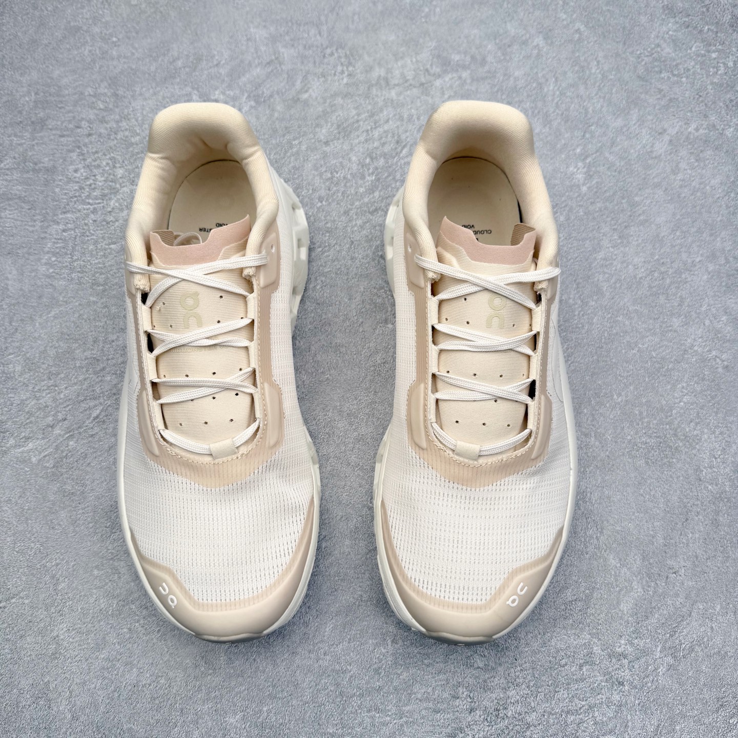 图片[2]-On昂跑 Cloudmonster 舒适 织物防滑透气回弹 低帮 休闲长跑城市通勤跑步鞋 此运动品牌 开创于2010年 缓震着陆、强效回弹、轻柔质感的设计构思始终是ON研制关键 与此同时基于“为全球提供革新性的跑步感受”信念 陆续推出了多款跑鞋及其以专业运动人体跑步工程学为设计关键的功能性跑步服饰设备 让跑者不费力气地畅快畅跑 尺码：36 36.5 37.5 38 38.5 39 40 40.5 41 42 42.5 43 44 44.5 45-选品中心