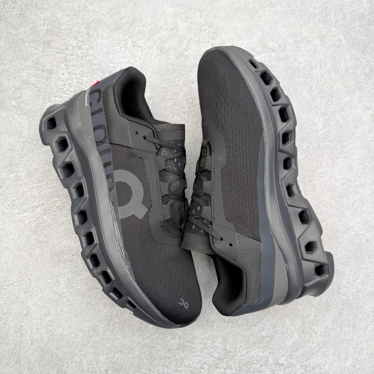 图片[3]-On昂跑 Cloudmonster 舒适 织物防滑透气回弹 低帮 休闲长跑城市通勤跑步鞋 此运动品牌 开创于2010年 缓震着陆、强效回弹、轻柔质感的设计构思始终是ON研制关键 与此同时基于“为全球提供革新性的跑步感受”信念 陆续推出了多款跑鞋及其以专业运动人体跑步工程学为设计关键的功能性跑步服饰设备 让跑者不费力气地畅快畅跑 尺码：36 36.5 37.5 38 38.5 39 40 40.5 41 42 42.5 43 44 44.5 45-选品中心