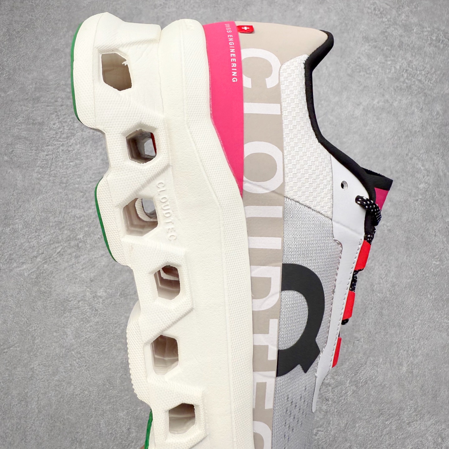 图片[6]-On昂跑 Cloudmonster 舒适 织物防滑透气回弹 低帮 休闲长跑城市通勤跑步鞋 此运动品牌 开创于2010年 缓震着陆、强效回弹、轻柔质感的设计构思始终是ON研制关键 与此同时基于“为全球提供革新性的跑步感受”信念 陆续推出了多款跑鞋及其以专业运动人体跑步工程学为设计关键的功能性跑步服饰设备 让跑者不费力气地畅快畅跑 尺码：36 36.5 37.5 38 38.5 39 40 40.5 41 42 42.5 43 44 44.5 45-选品中心