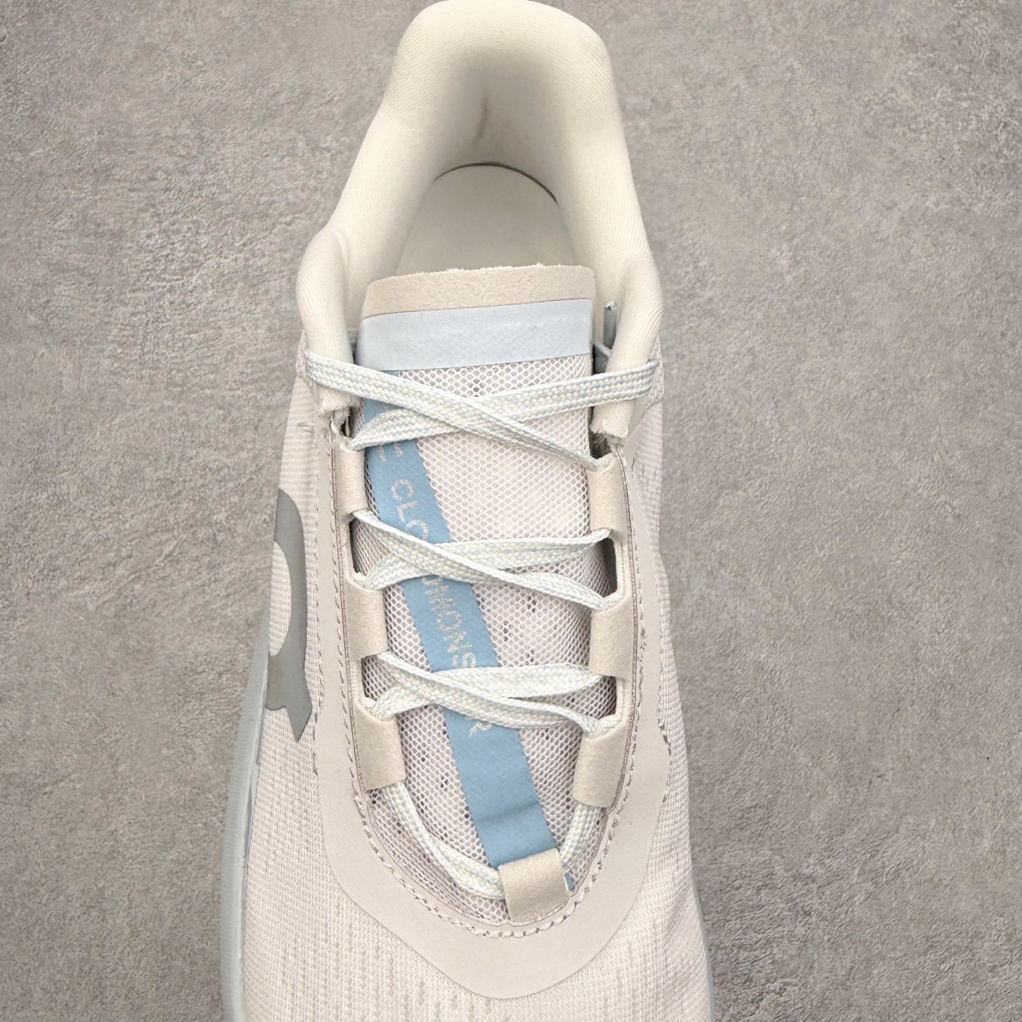 图片[5]-On昂跑 Cloudmonster 舒适 织物防滑透气回弹 低帮 休闲长跑城市通勤跑步鞋 此运动品牌 开创于2010年 缓震着陆、强效回弹、轻柔质感的设计构思始终是ON研制关键 与此同时基于“为全球提供革新性的跑步感受”信念 陆续推出了多款跑鞋及其以专业运动人体跑步工程学为设计关键的功能性跑步服饰设备 让跑者不费力气地畅快畅跑 尺码：36 36.5 37.5 38 38.5 39 40 40.5 41 42 42.5 43 44 44.5 45-选品中心