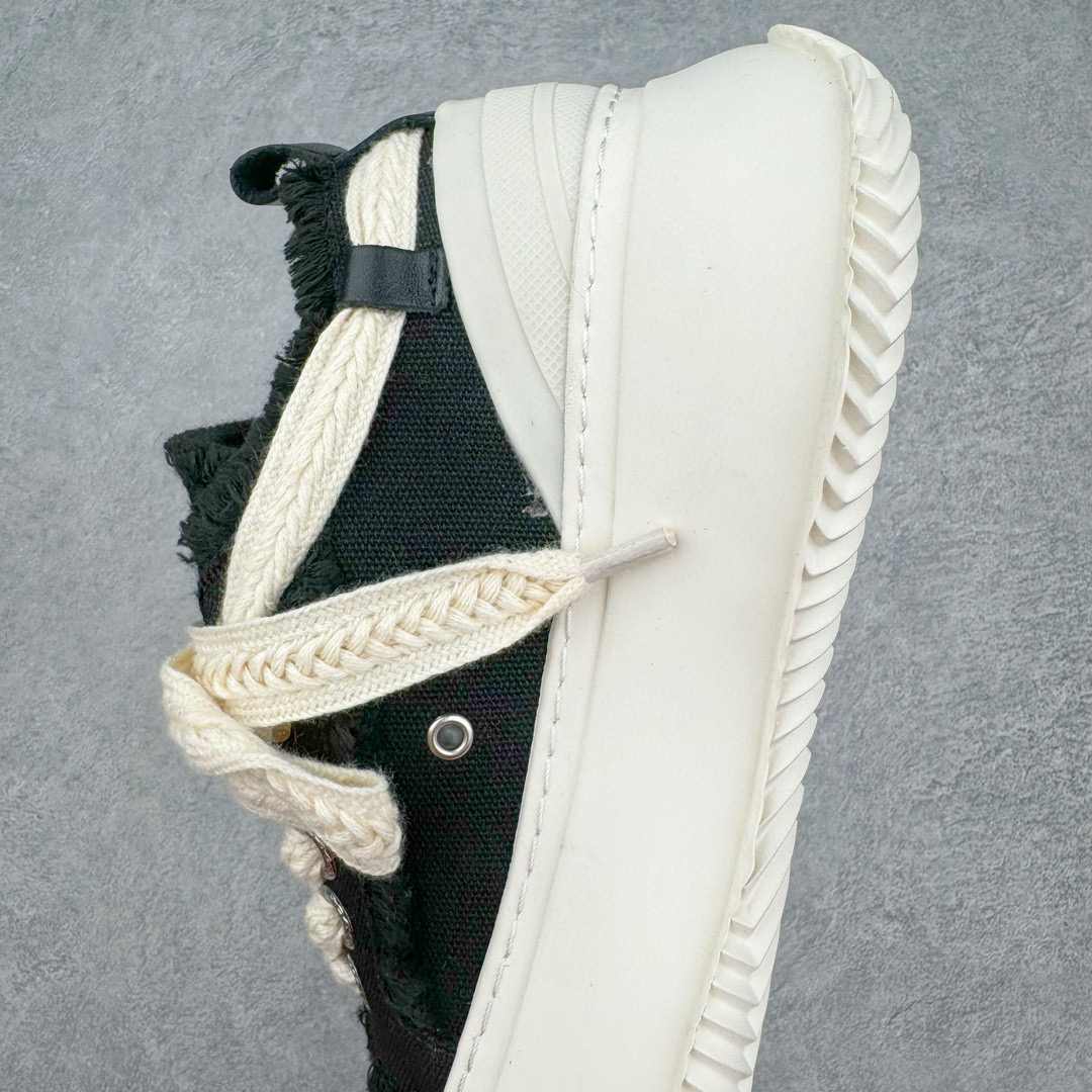 图片[7]-明星都穿它 \\\”SMILENCE\\\”隐藏款!! 吴建豪个人主理潮流品牌xVESSEL G.O.P. 2.0 MARSHMALLOW Lows 2.0棉花糖开口笑系列解构重叠厚底软木低帮百搭增高帆布硫化板鞋 这双鞋名为 Peace by Piece，是以帆布鞋作为基底，并以解构手法，将鞋上不同细节堆叠营造错位，鞋面的帆布再经过打磨制造流须效果，整双鞋更是手工制作，因此显现出其细致的工序。尺码：35 36 37 38 39 40 41 42 43 44-选品中心