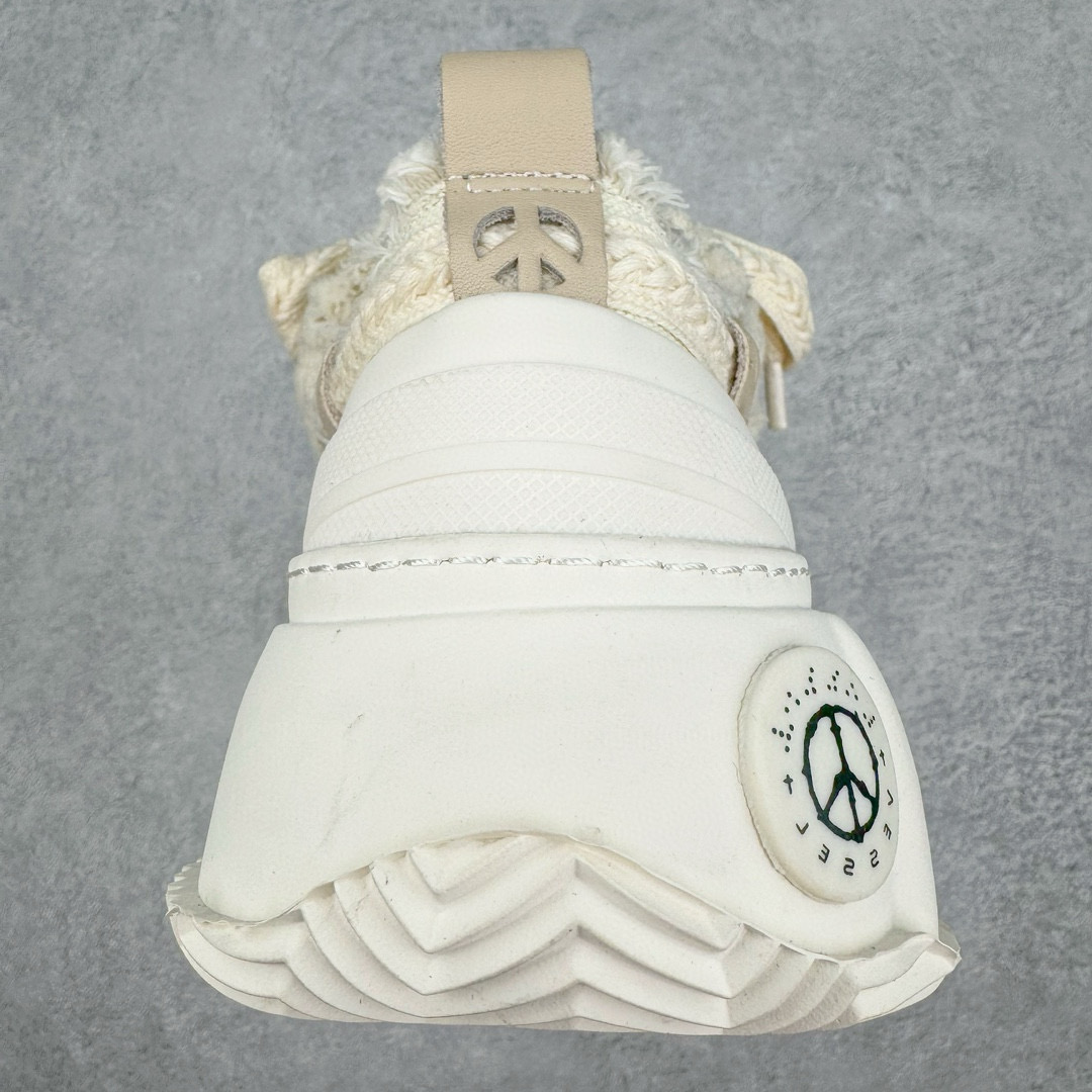 图片[8]-明星都穿它 \\\”SMILENCE\\\”隐藏款!! 吴建豪个人主理潮流品牌xVESSEL G.O.P. 2.0 MARSHMALLOW Lows 2.0棉花糖开口笑系列解构重叠厚底软木低帮百搭增高帆布硫化板鞋 这双鞋名为 Peace by Piece，是以帆布鞋作为基底，并以解构手法，将鞋上不同细节堆叠营造错位，鞋面的帆布再经过打磨制造流须效果，整双鞋更是手工制作，因此显现出其细致的工序。尺码：35 36 37 38 39 40 41 42 43 44-选品中心