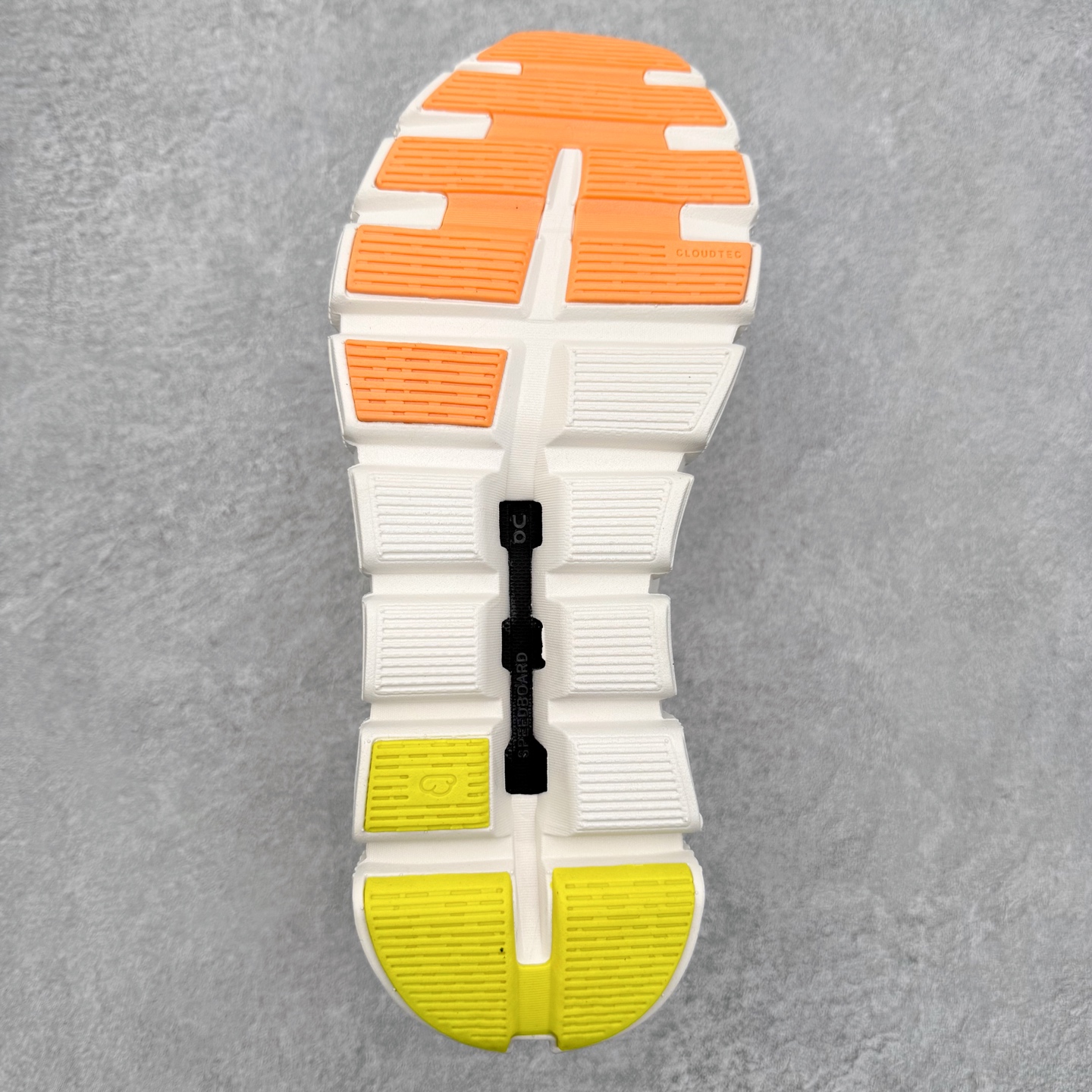 图片[9]-On昂跑 Cloud 6 Coast 潮流舒适 防滑耐磨 低帮 生活休闲鞋 此运动品牌 开创于2010年 缓震着陆、强效回弹、轻柔质感的设计构思始终是ON研制关键 与此同时基于“为全球提供革新性的跑步感受”信念 陆续推出了多款跑鞋及其以专业运动人体跑步工程学为设计关键的功能性跑步服饰设备 让跑者不费力气地畅快畅跑 尺码：36 36.5 37.5 38 38.5 39 40 40.5 41 42 42.5 43 44 44.5 45-选品中心