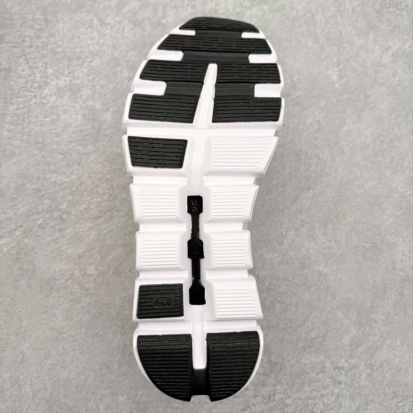 图片[9]-On昂跑 Cloud 6 Coast 潮流舒适 防滑耐磨 低帮 生活休闲鞋 此运动品牌 开创于2010年 缓震着陆、强效回弹、轻柔质感的设计构思始终是ON研制关键 与此同时基于“为全球提供革新性的跑步感受”信念 陆续推出了多款跑鞋及其以专业运动人体跑步工程学为设计关键的功能性跑步服饰设备 让跑者不费力气地畅快畅跑 尺码：36 36.5 37.5 38 38.5 39 40 40.5 41 42 42.5 43 44 44.5 45-选品中心