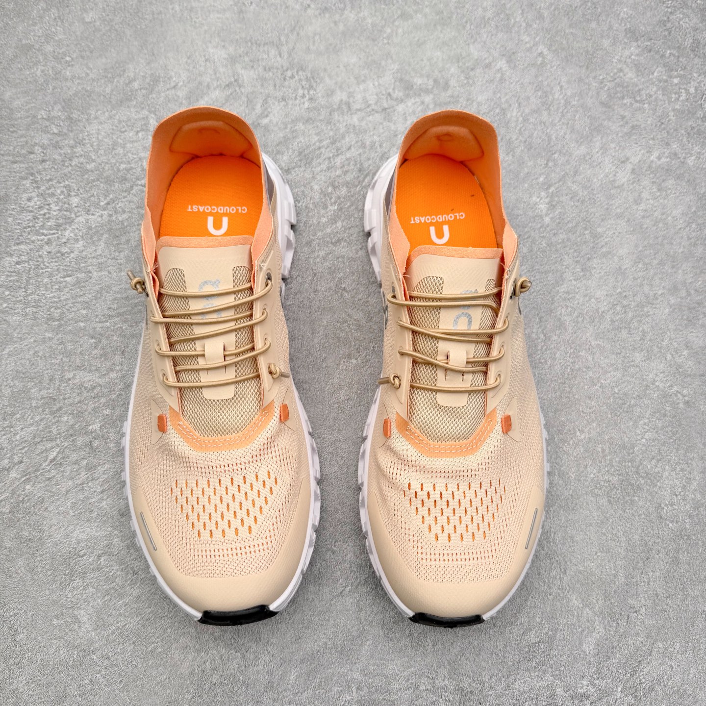 图片[2]-On昂跑 Cloud 6 Coast 潮流舒适 防滑耐磨 低帮 生活休闲鞋 此运动品牌 开创于2010年 缓震着陆、强效回弹、轻柔质感的设计构思始终是ON研制关键 与此同时基于“为全球提供革新性的跑步感受”信念 陆续推出了多款跑鞋及其以专业运动人体跑步工程学为设计关键的功能性跑步服饰设备 让跑者不费力气地畅快畅跑 尺码：36 36.5 37.5 38 38.5 39 40 40.5 41 42 42.5 43 44 44.5 45-选品中心