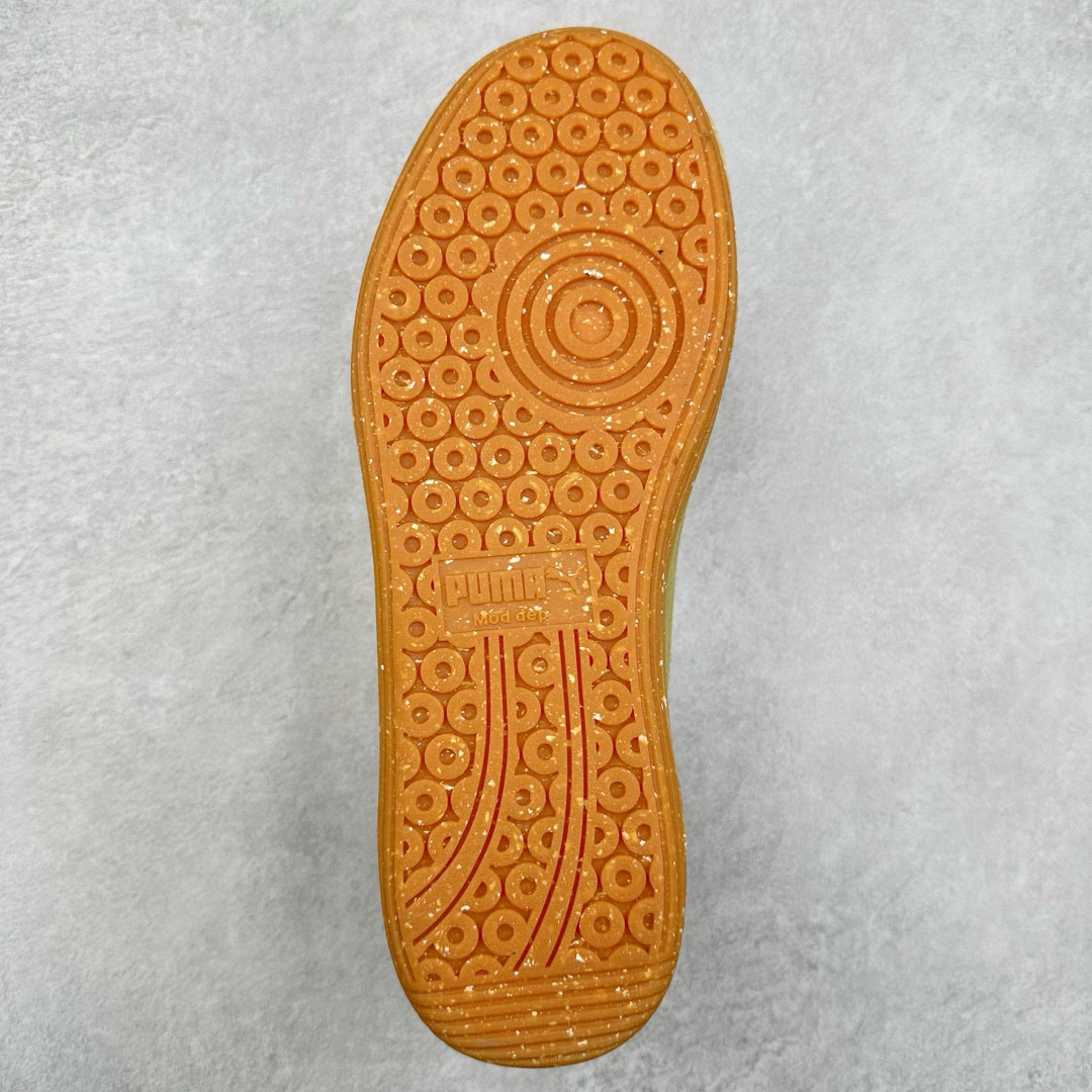 图片[9]-PUMA Palermo Trainer 彪马防滑耐磨低帮德训休闲板鞋 简约又不失设计巧思的帅气风格让它轻松驾驭日常休闲或滑板场合 运动兼具匠心 细节彰显品质 衬垫边缘以提供支撑和灵活性 强化鞋头以承受持续的磨损 耐磨性强 稳定性高 抓地更牢 不易打滑 尺码： 35 36 36.5 37.5 38 38.5 39 40 40.5 41 42 42.5 43 44 45-选品中心